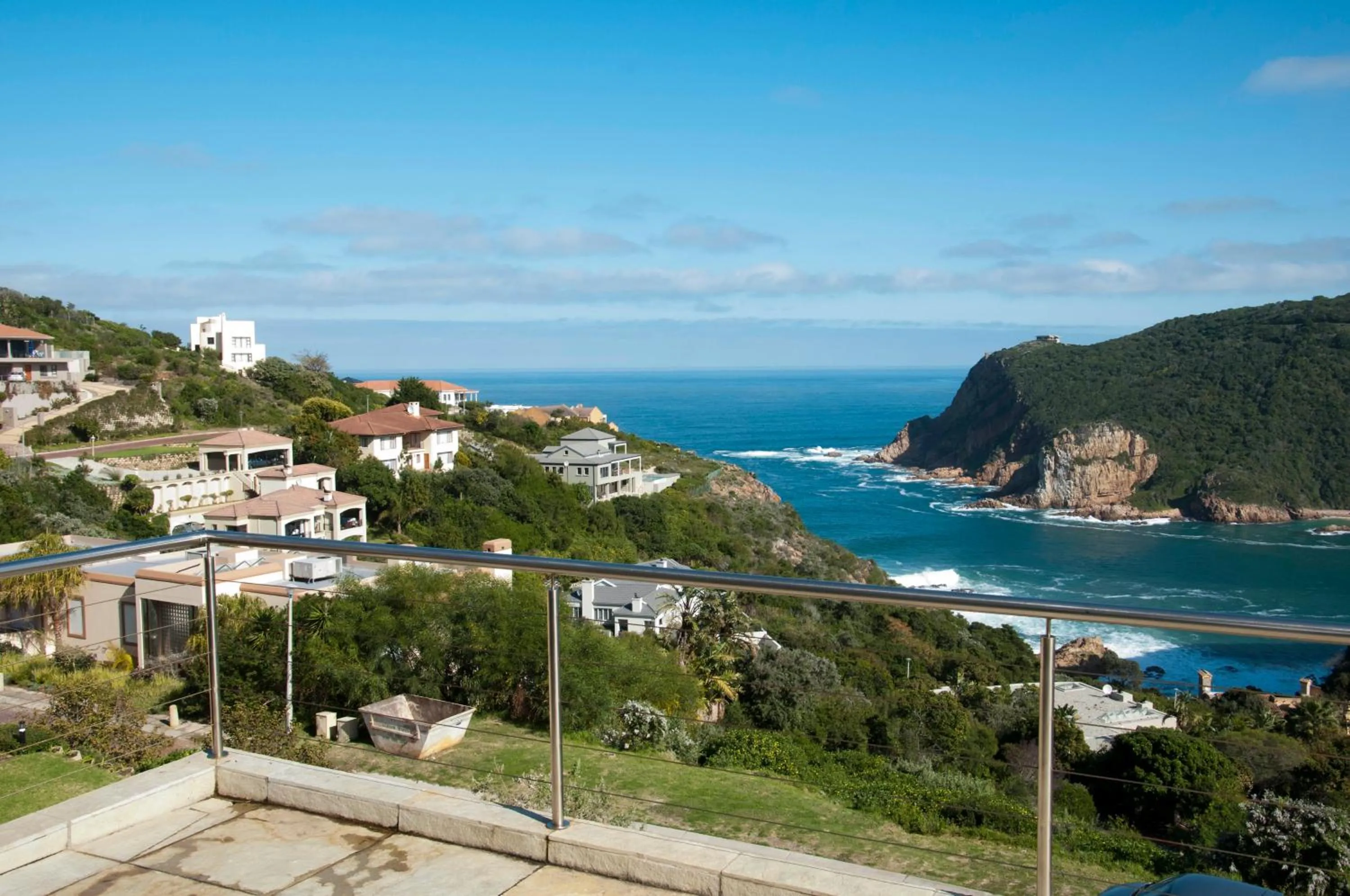 Deluxe Suite in The Mount Knysna