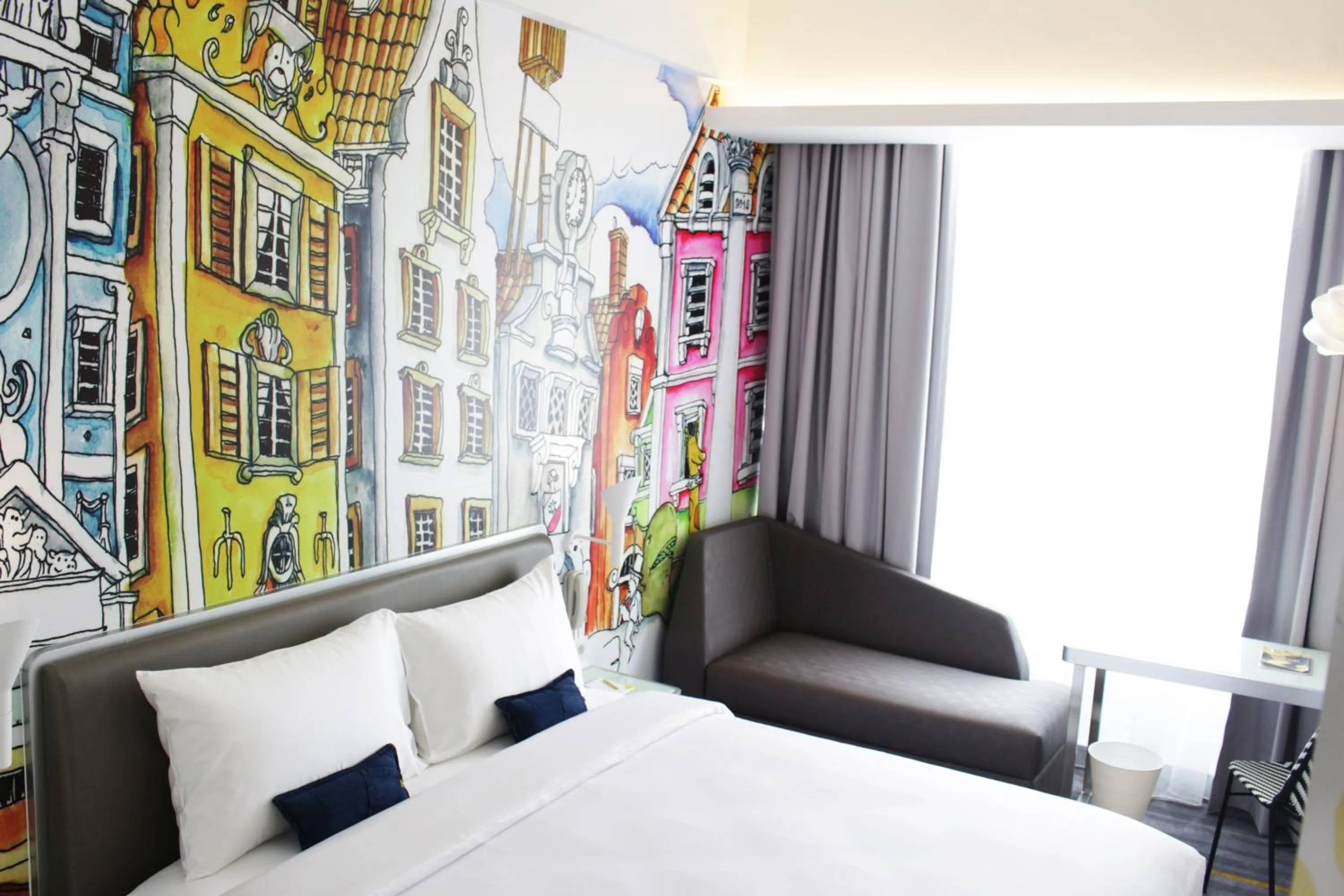 Yello Room in YELLO Hotel Harmoni