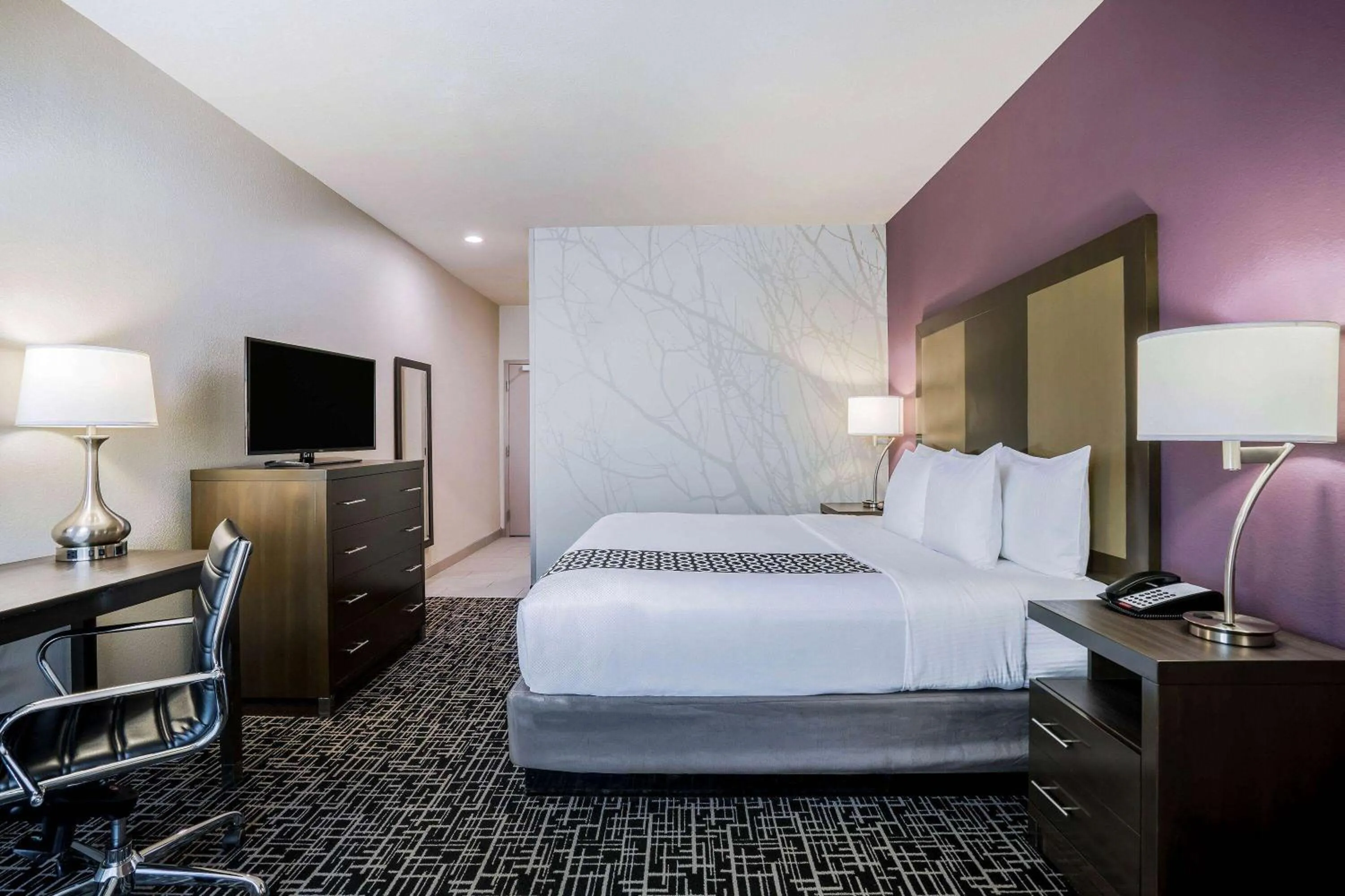 King Room in La Quinta by Wyndham Houston Cypress