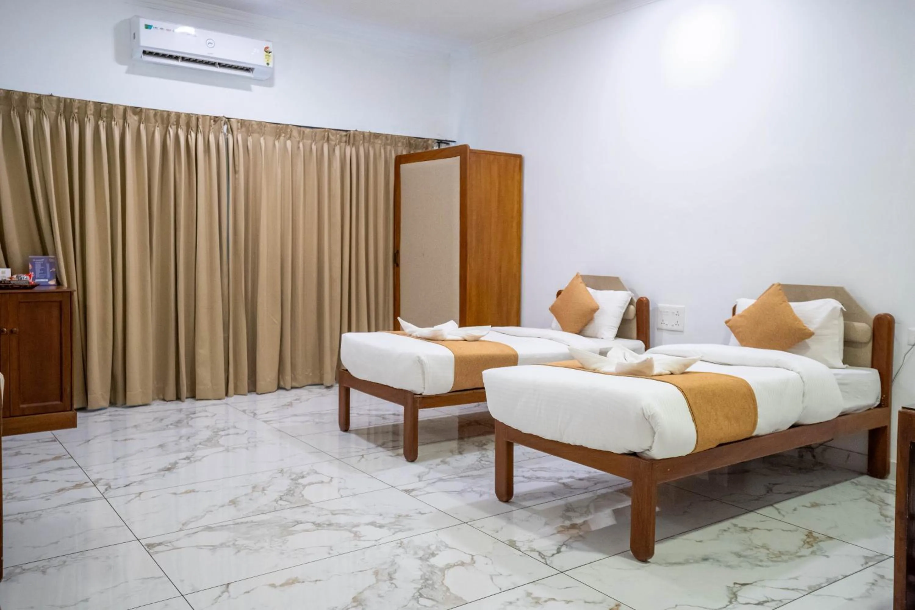 Standard Deluxe Room - single occupancy in Casino Hotels Ltd