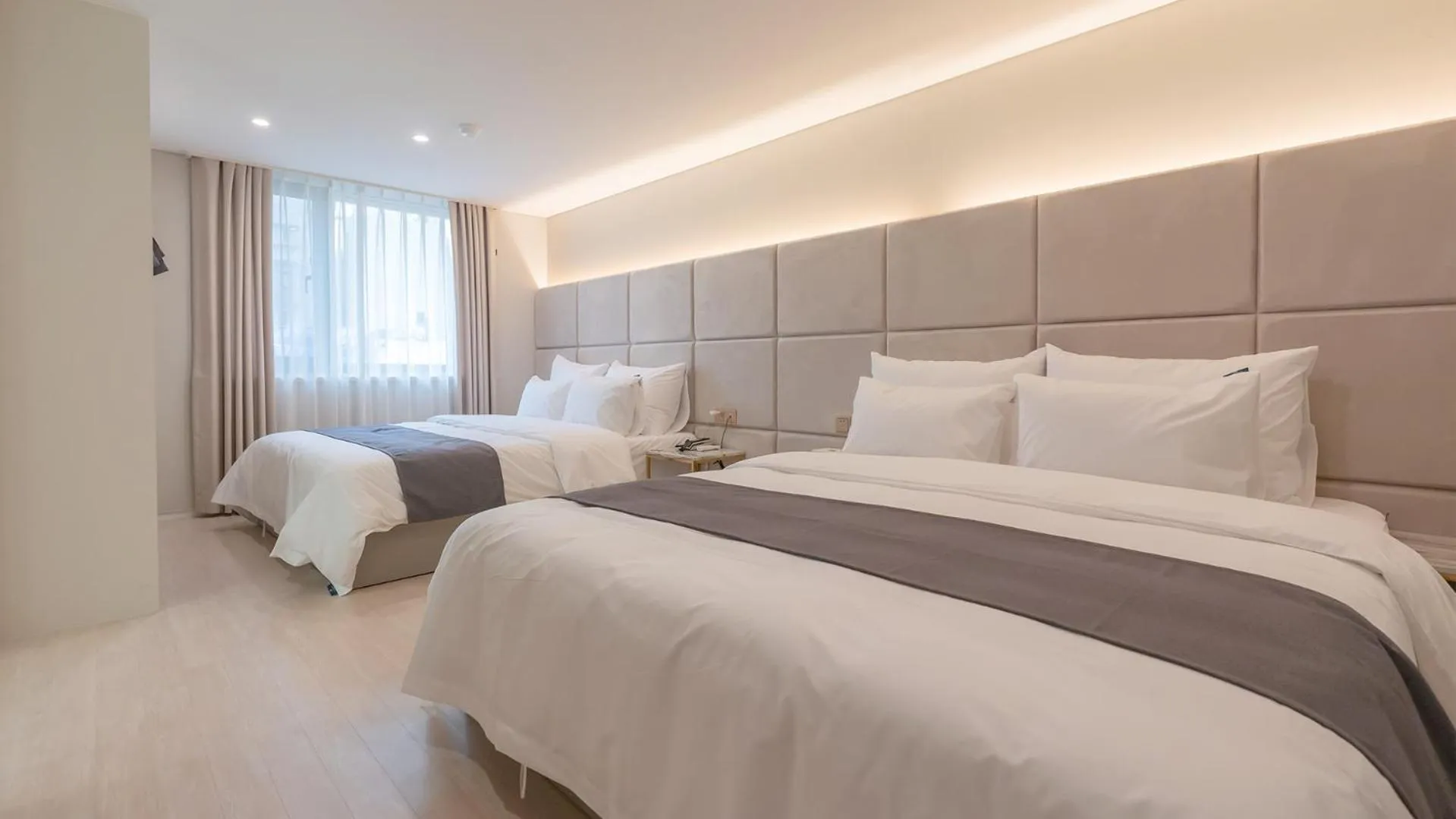 Superior Twin Room in Denbasta Central Hotel Seomyeon