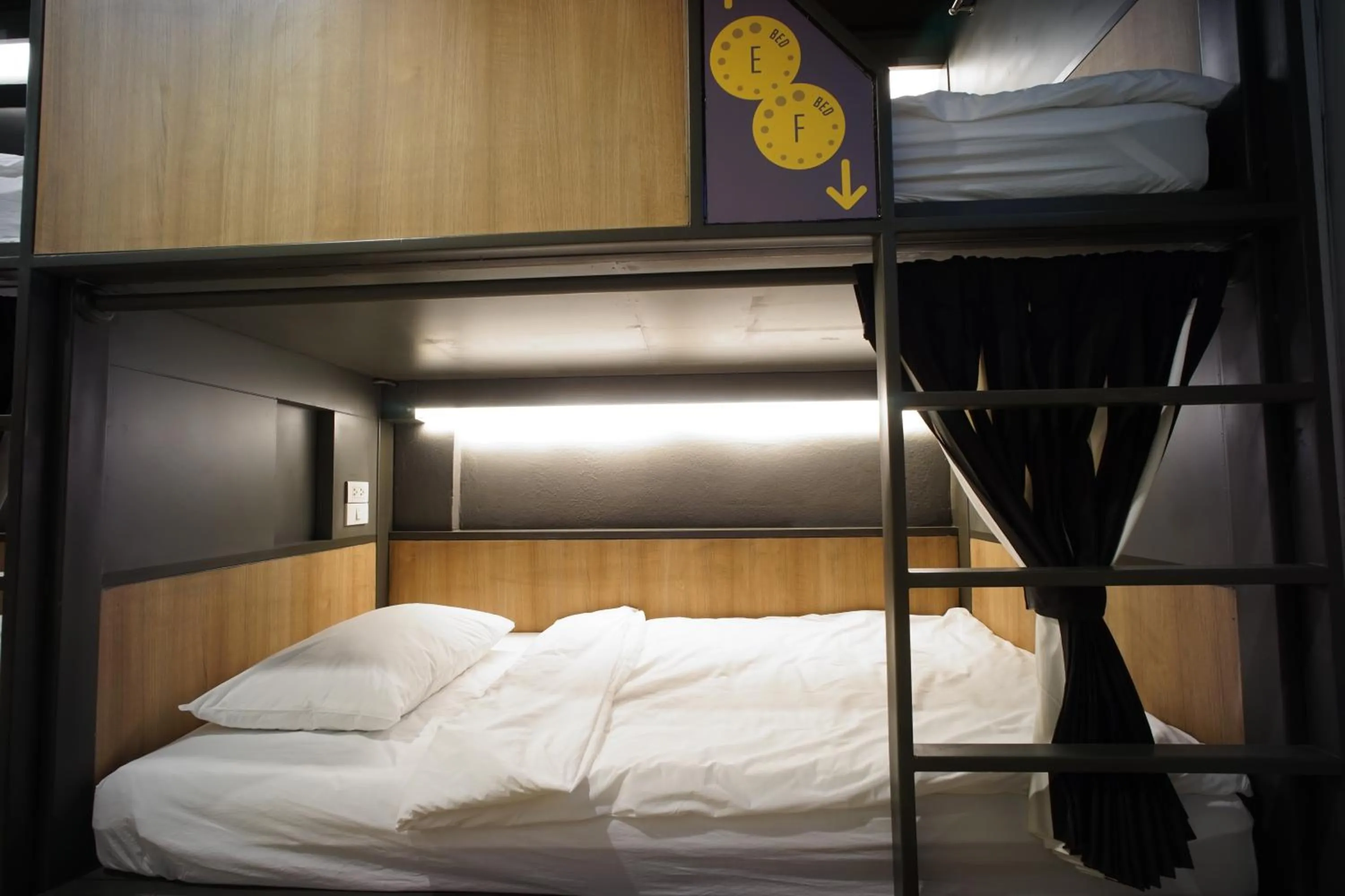 Quadruple Room with Shared Bathroom in BRB Hostel Bangkok Silom