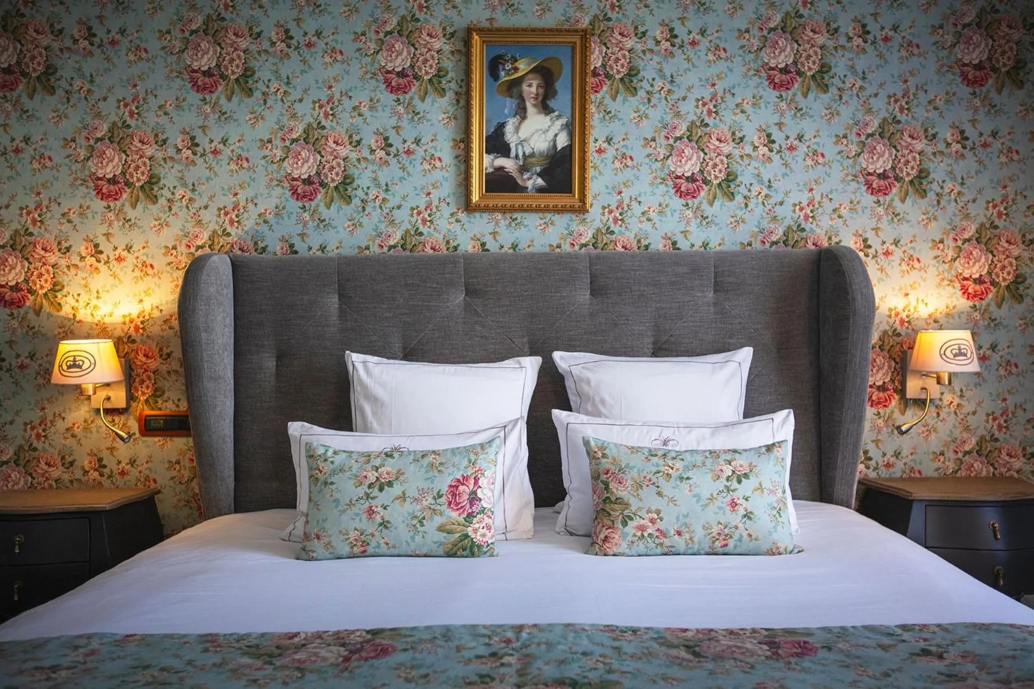 Deluxe Queen Room - Non-Smoking in Hotel & Spa Le Grand Monarque, BW Premier Collection