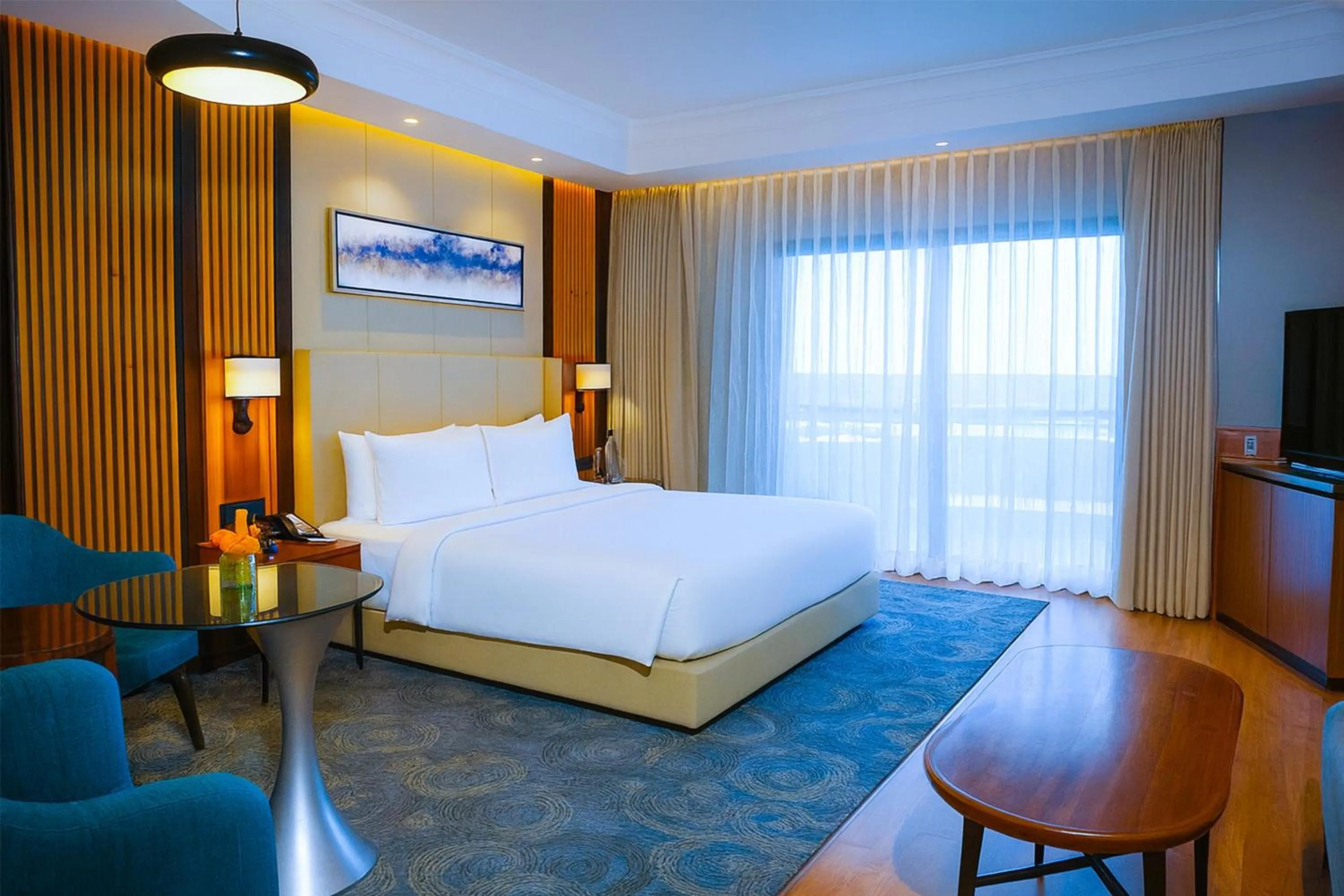 Deluxe Room Balcony in Radisson Blu Resort Dharamshala