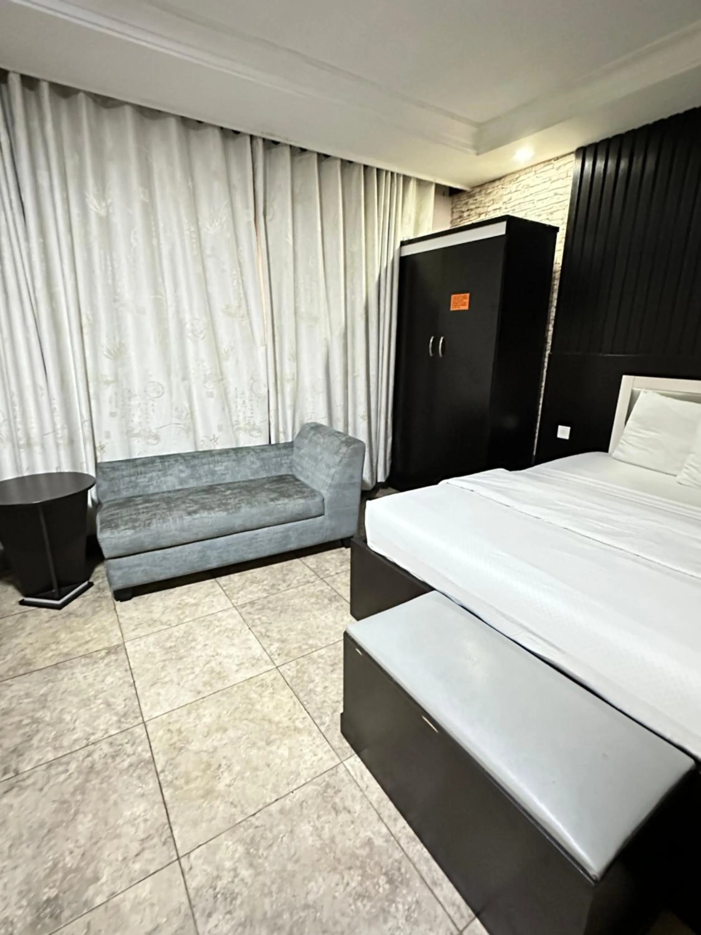 Supreme Room in Msquare Hotel GRA