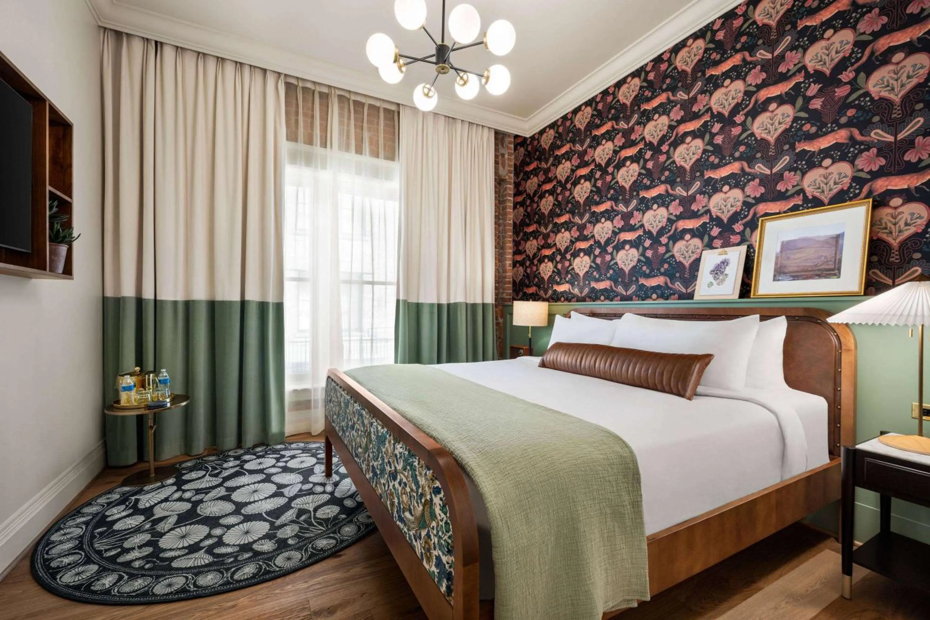 Bronze Queen Room in The Mining Exchange