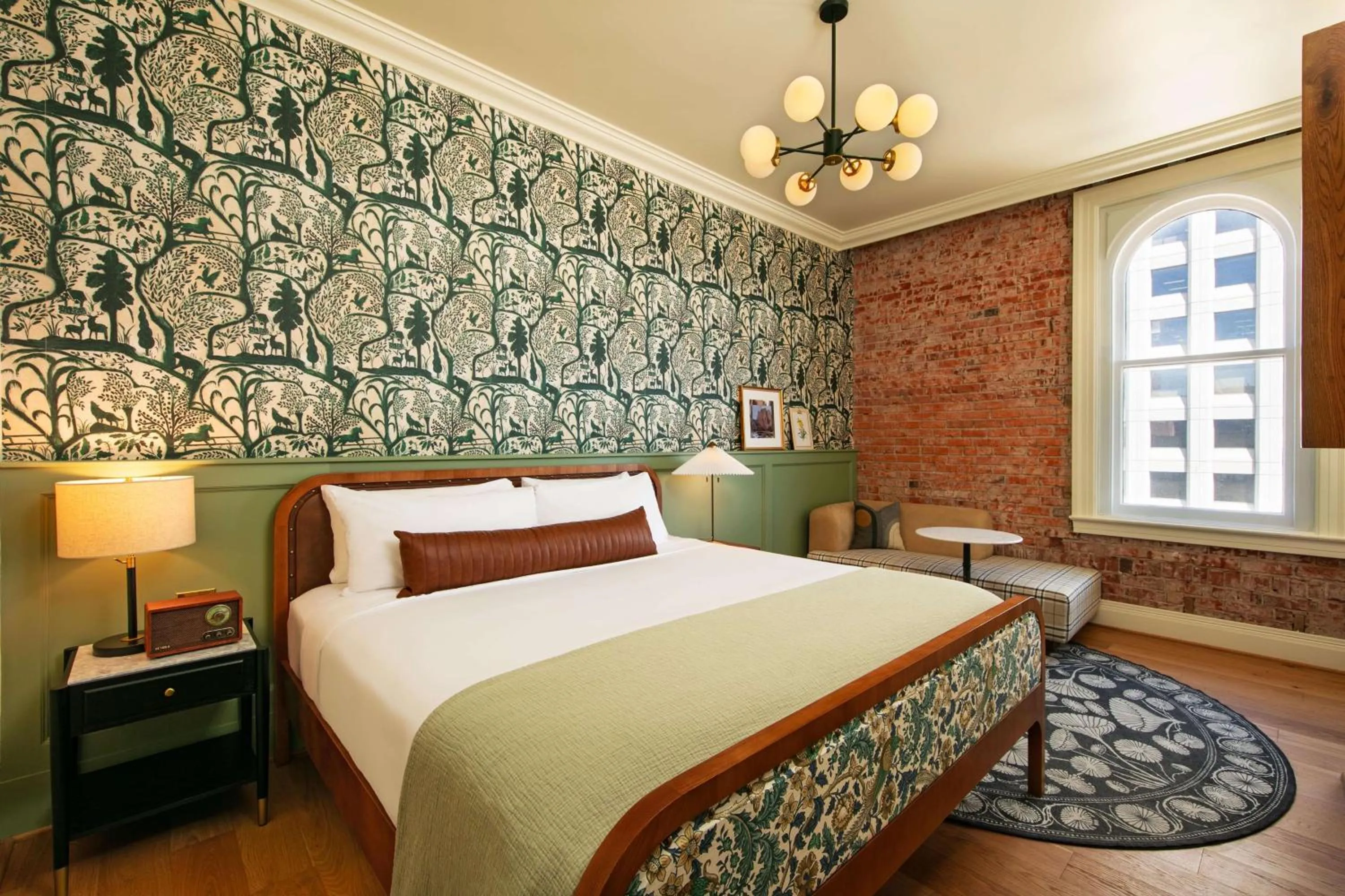 Club King Room - Mobility Accessible in The Mining Exchange