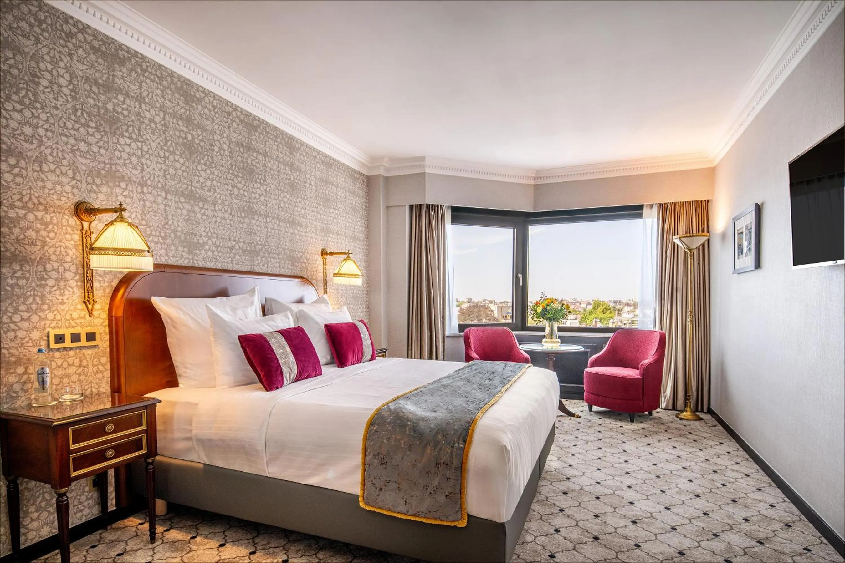 Deluxe King Room in Hotel Barsey by Warwick