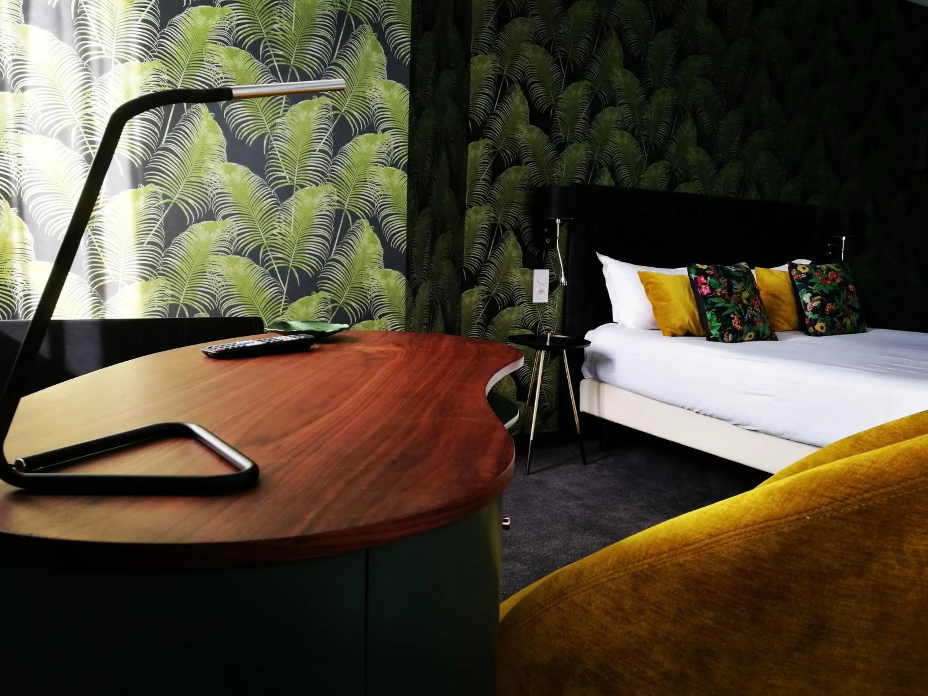 Family Suite in Logis Hôtel Lodge La Valette