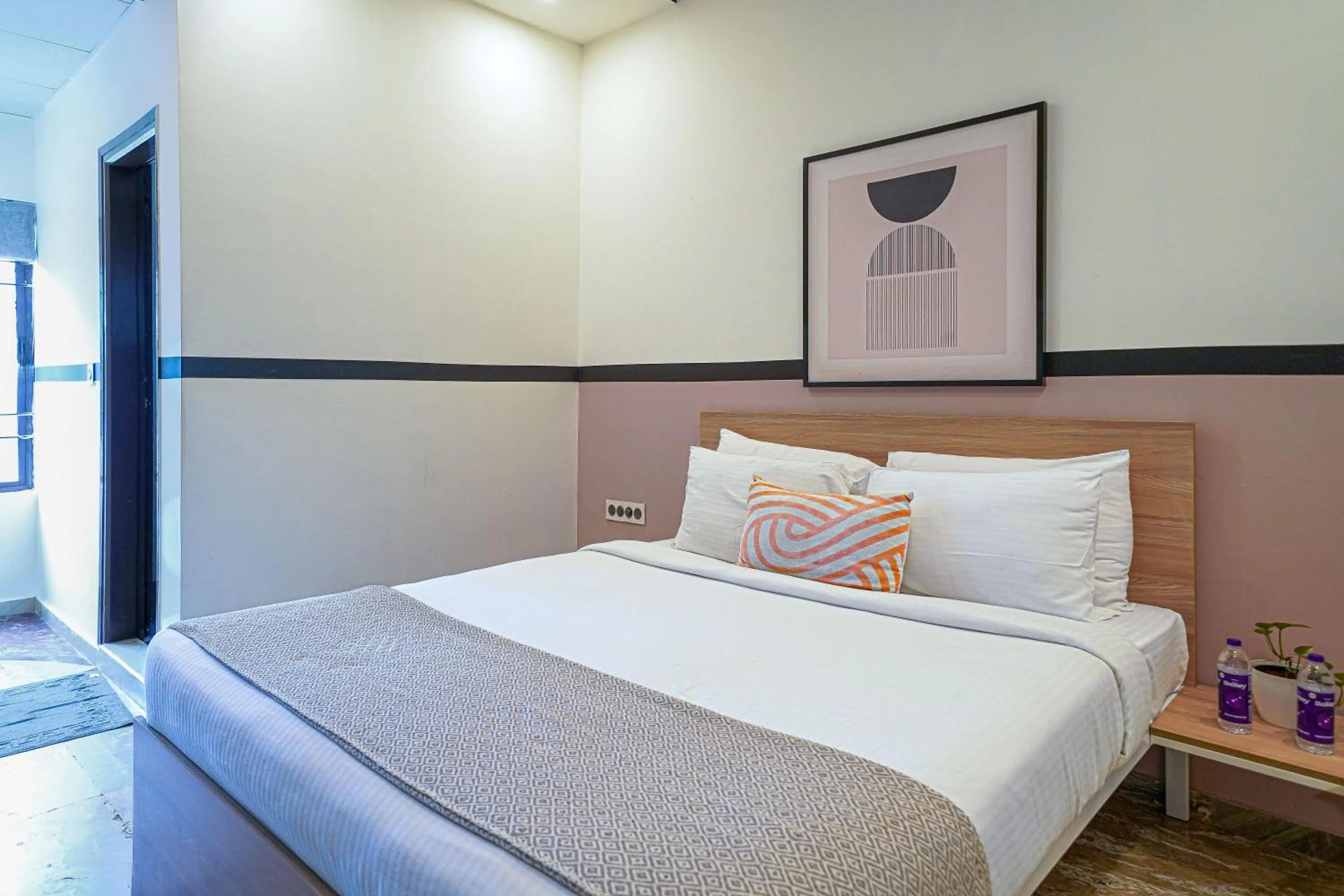 Standard Double Room in Olive Zip Golflinks by Embassy Group