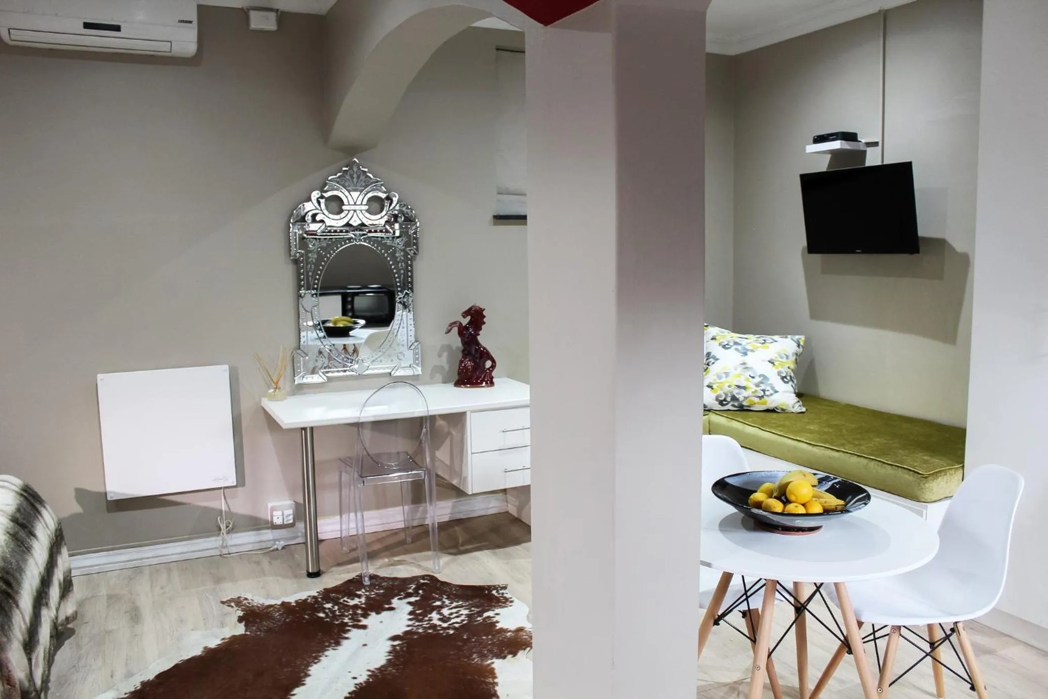 Executive Suite in A' Queenslin Guesthouse