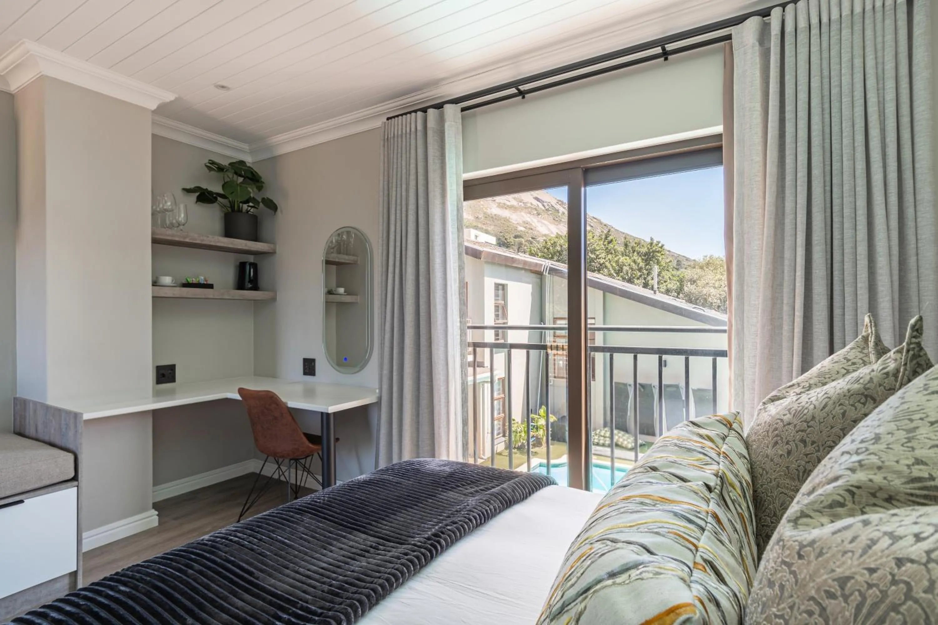 Superior Suite - single occupancy in A' Queenslin Guesthouse