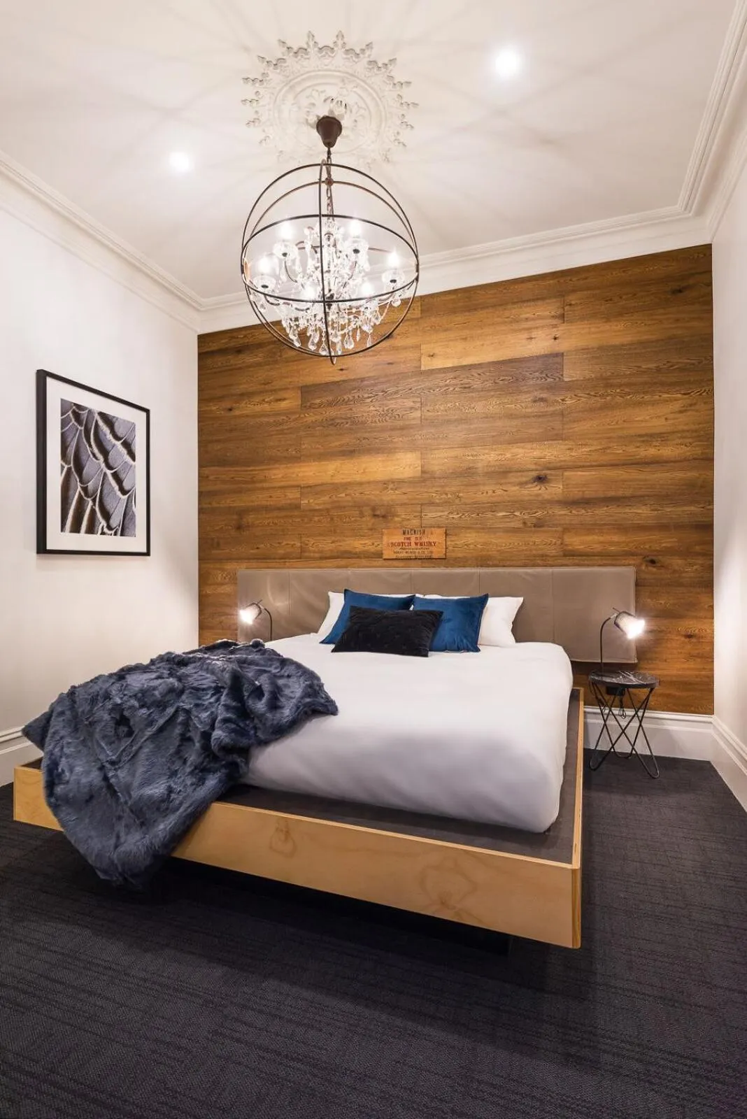 Deluxe Room in East Brunswick Hotel