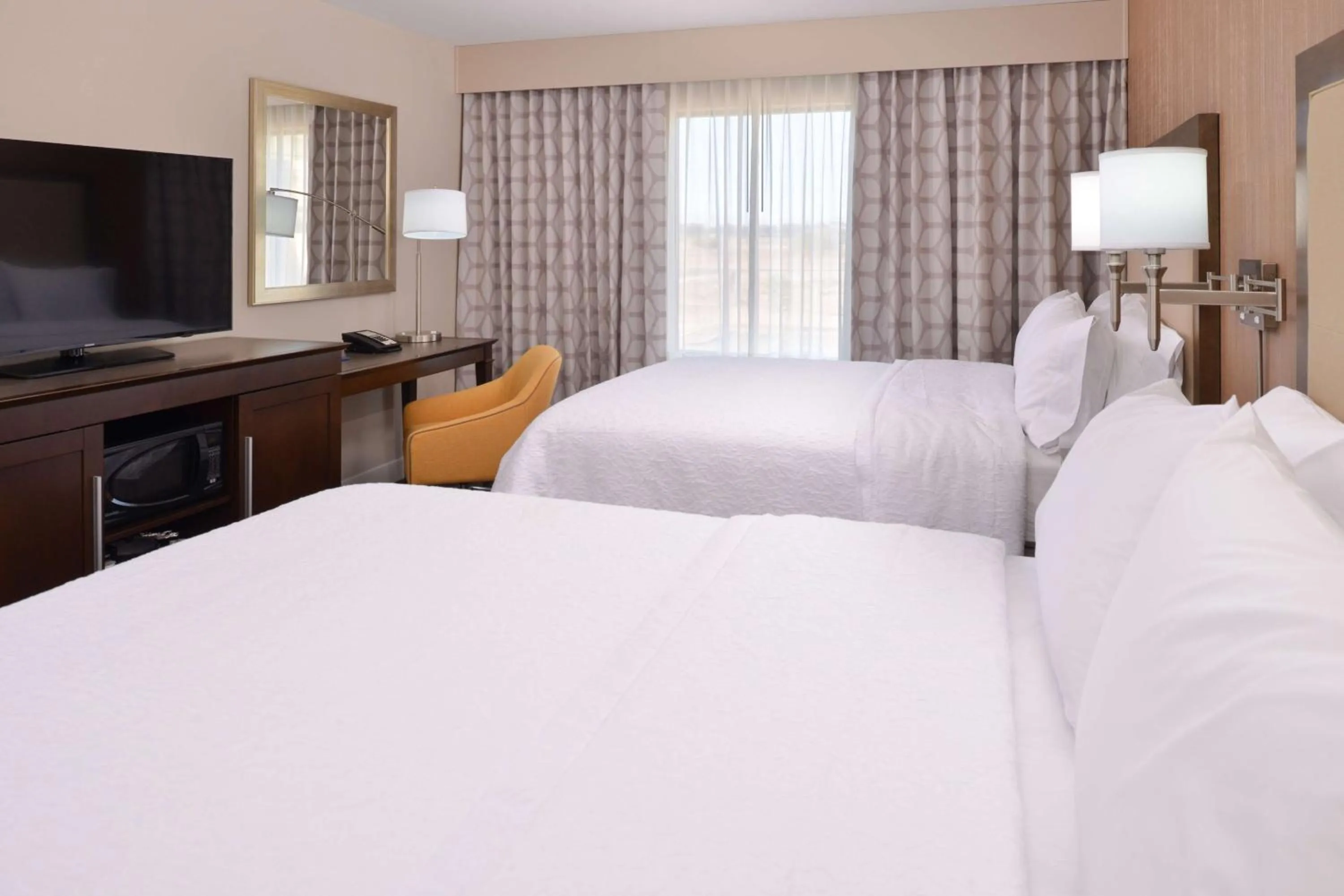 Queen Room with Two Queen Beds (4 Adults) in Hampton Inn El Centro