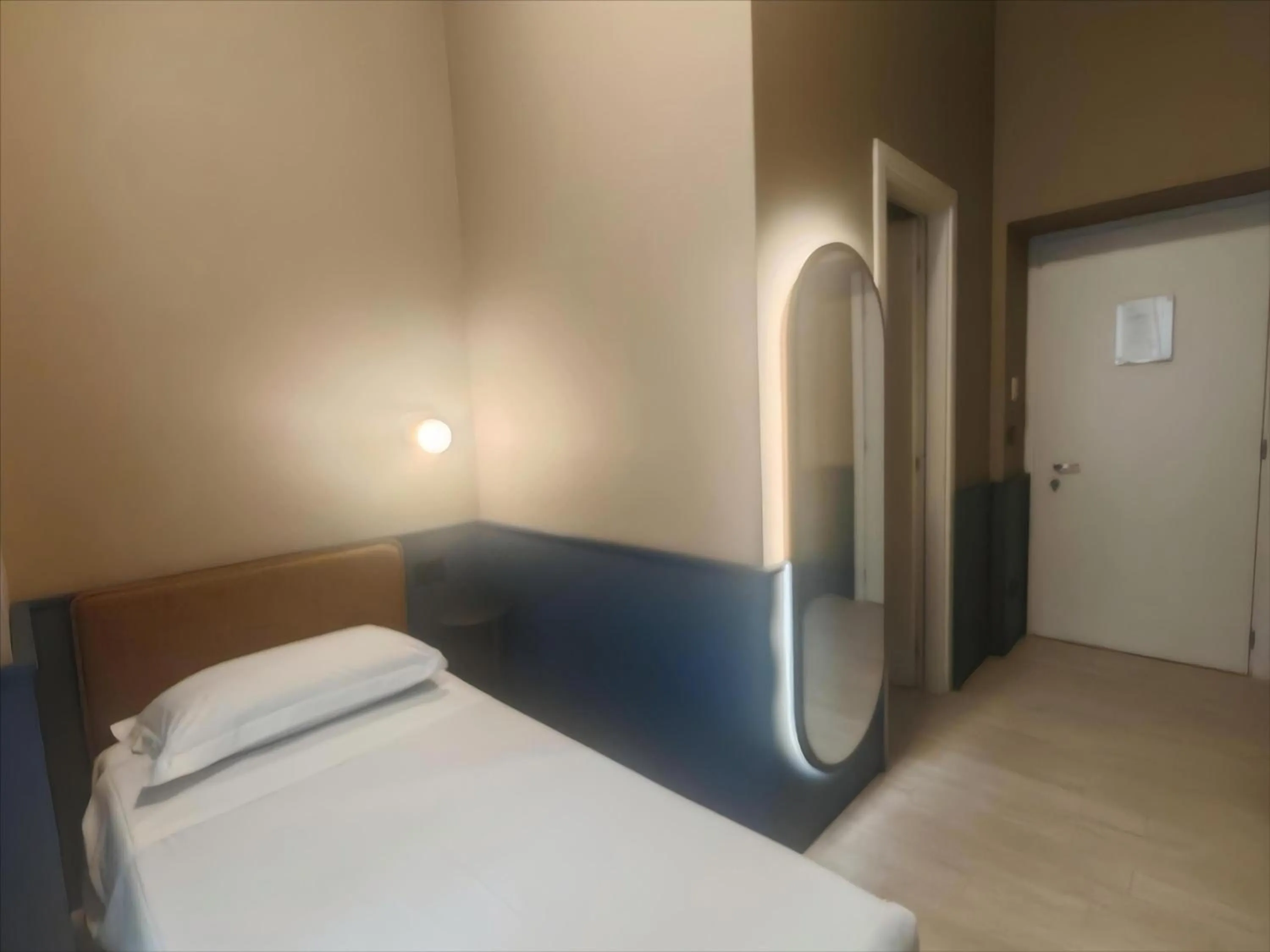 Single Room in The B Place