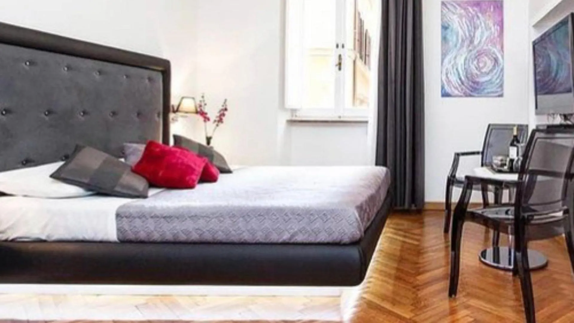 Deluxe Suite with Spa Bath in Persia Collection Trevi