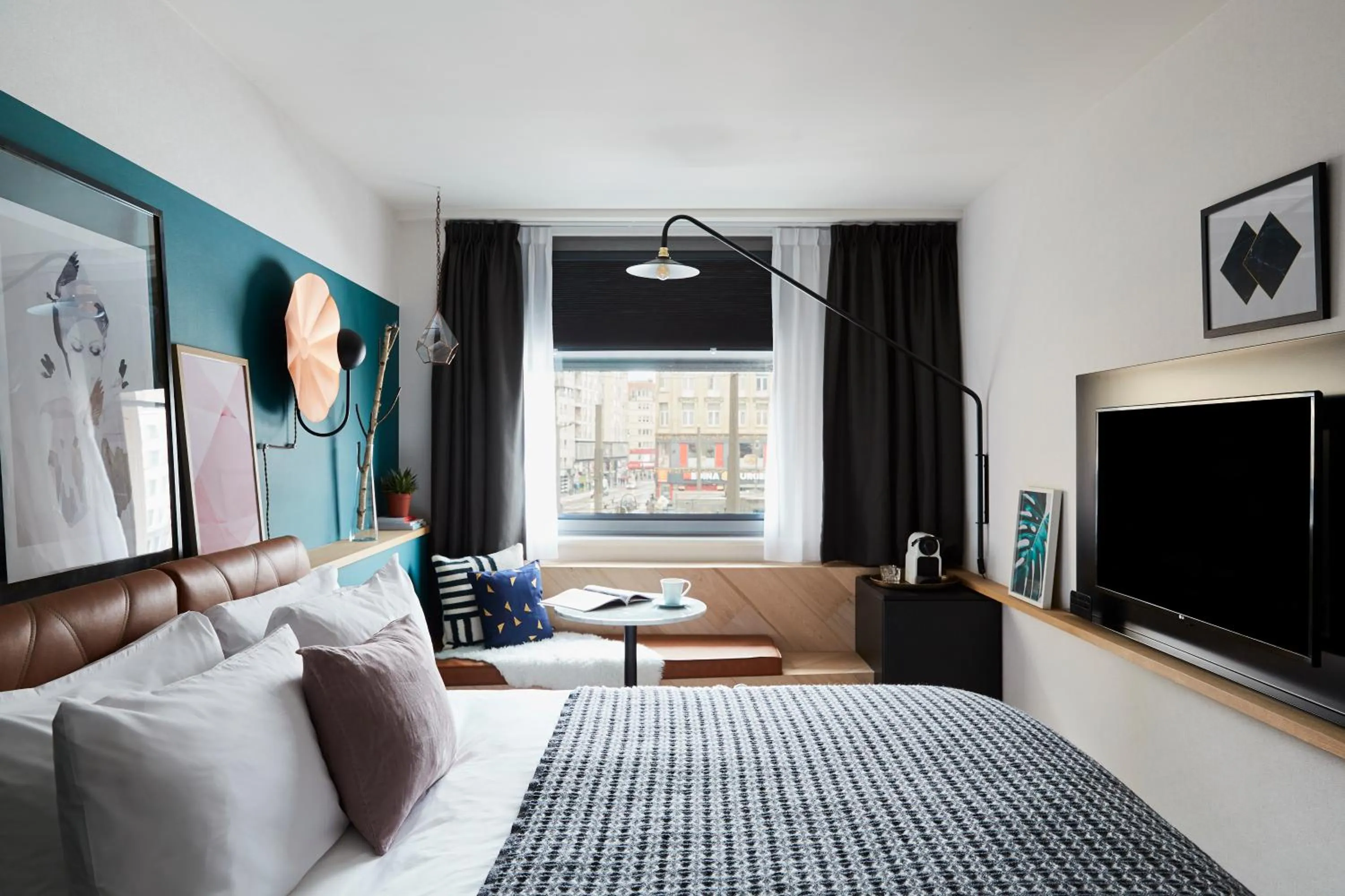 Premium King Room in Hotel Indigo Antwerp City Centre by IHG