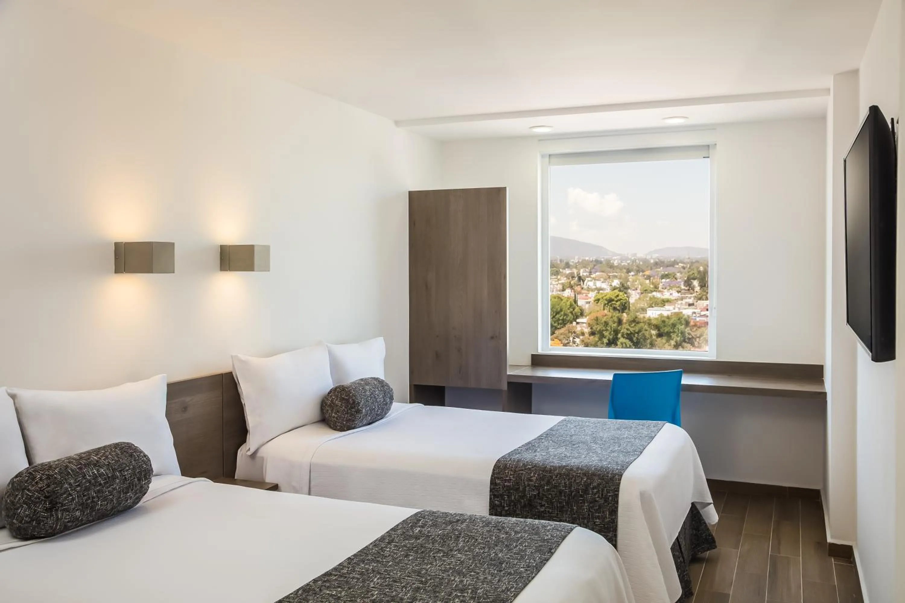 Superior Twin Room in One Guadalajara Expo
