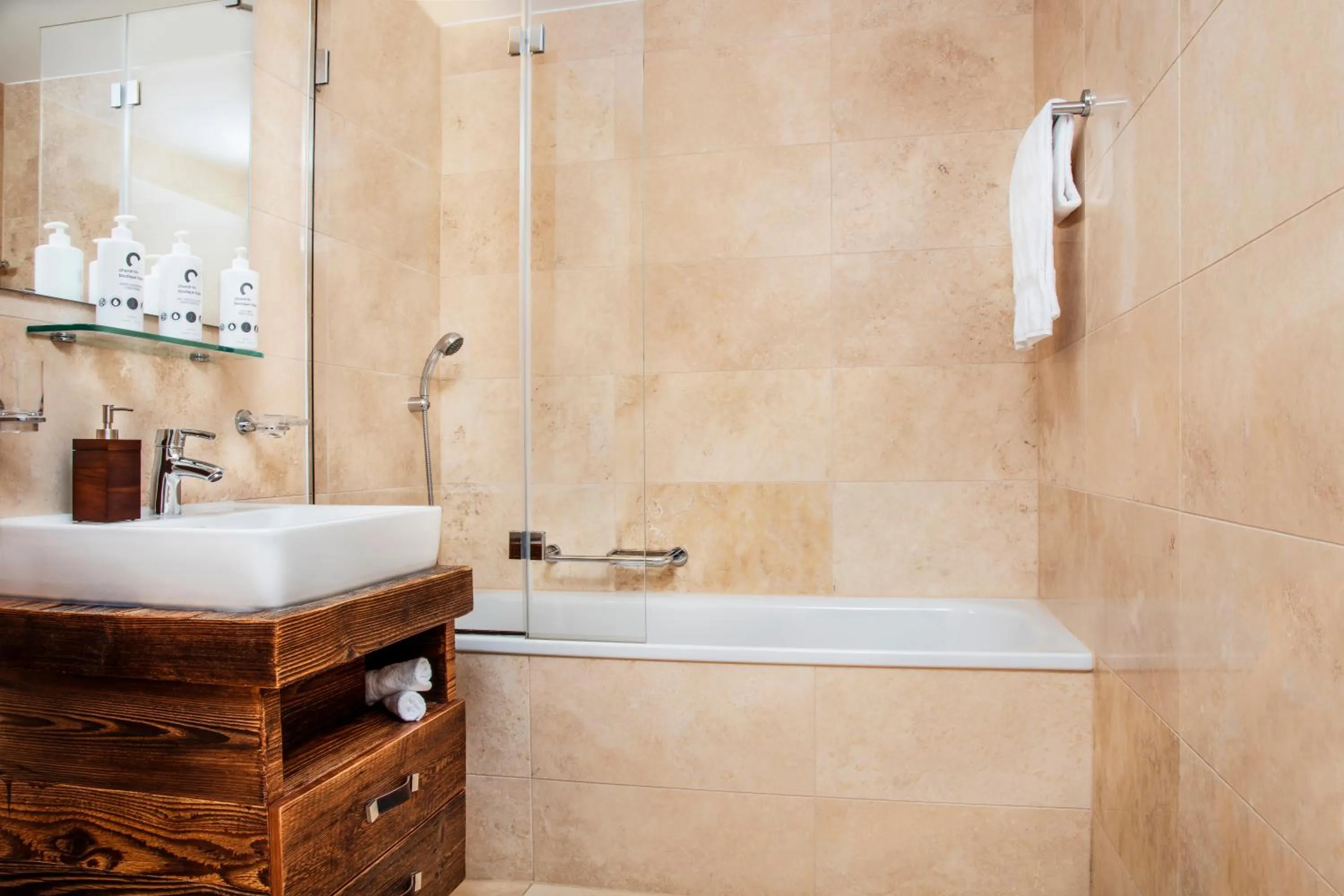 Apartment with Mountain View in Chandolin Boutique Hotel