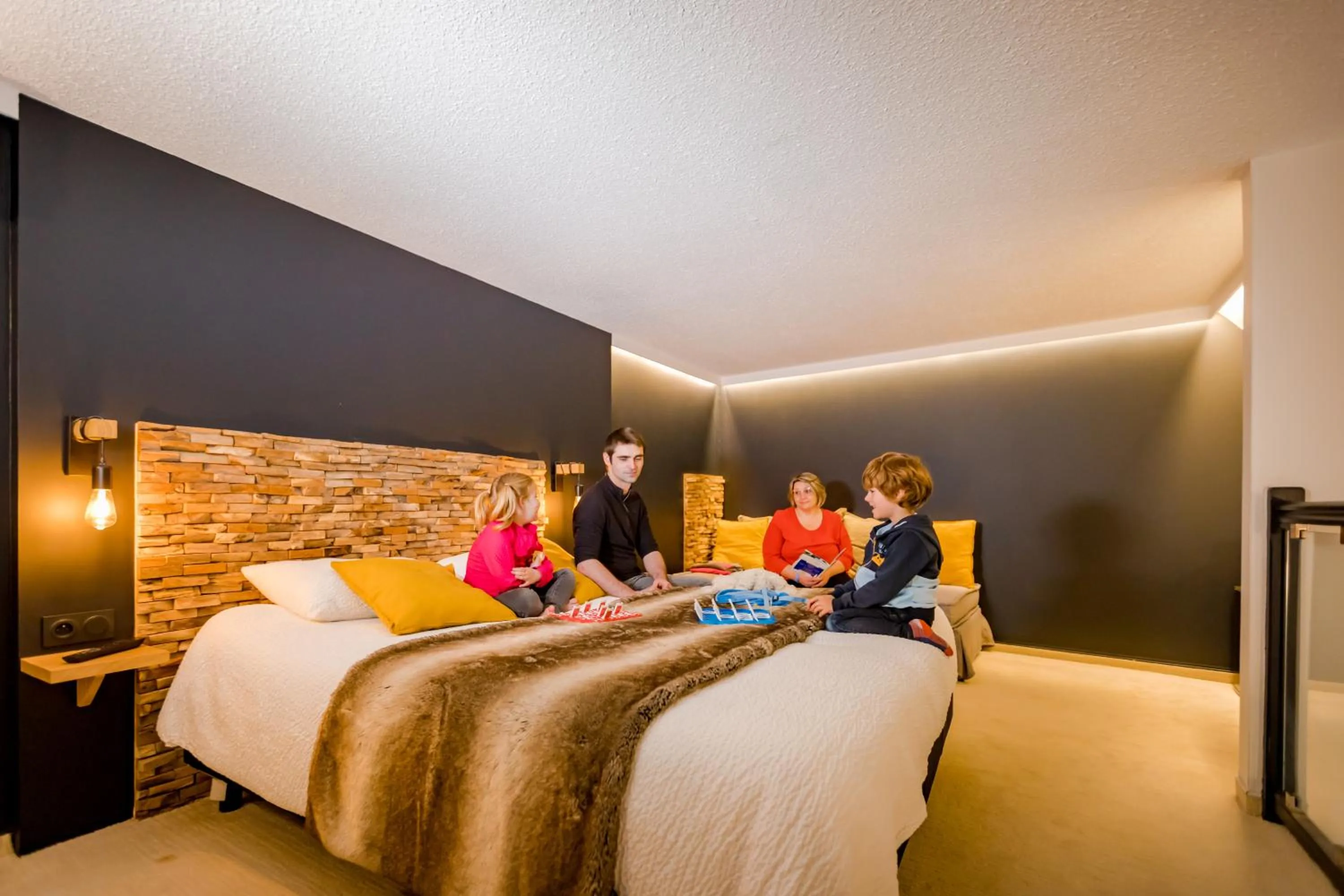 Deluxe Double Room in Logis Hôtel Restaurant Le Fruitier