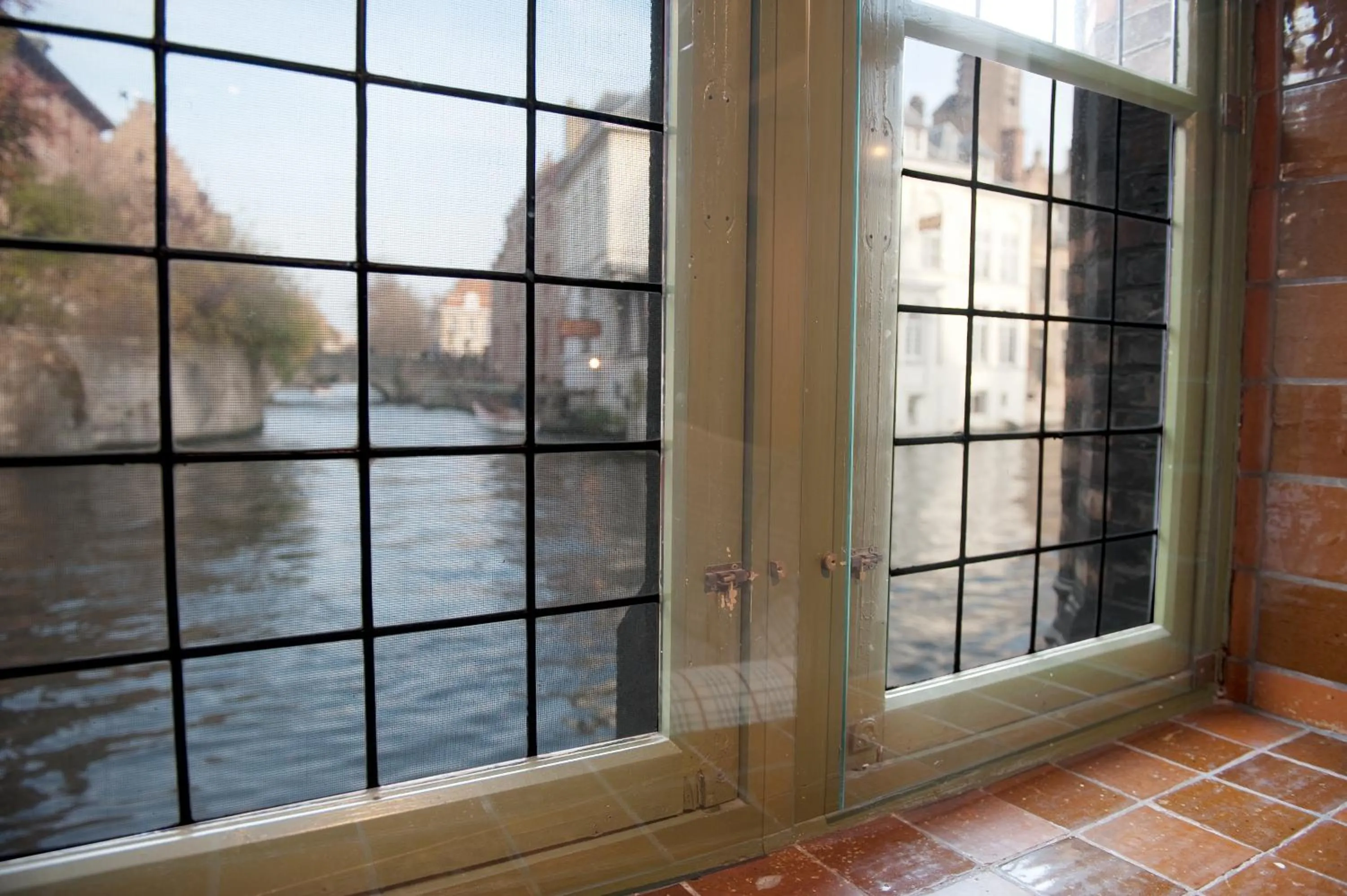 Budget Room with River View in Hotel Bourgoensch Hof