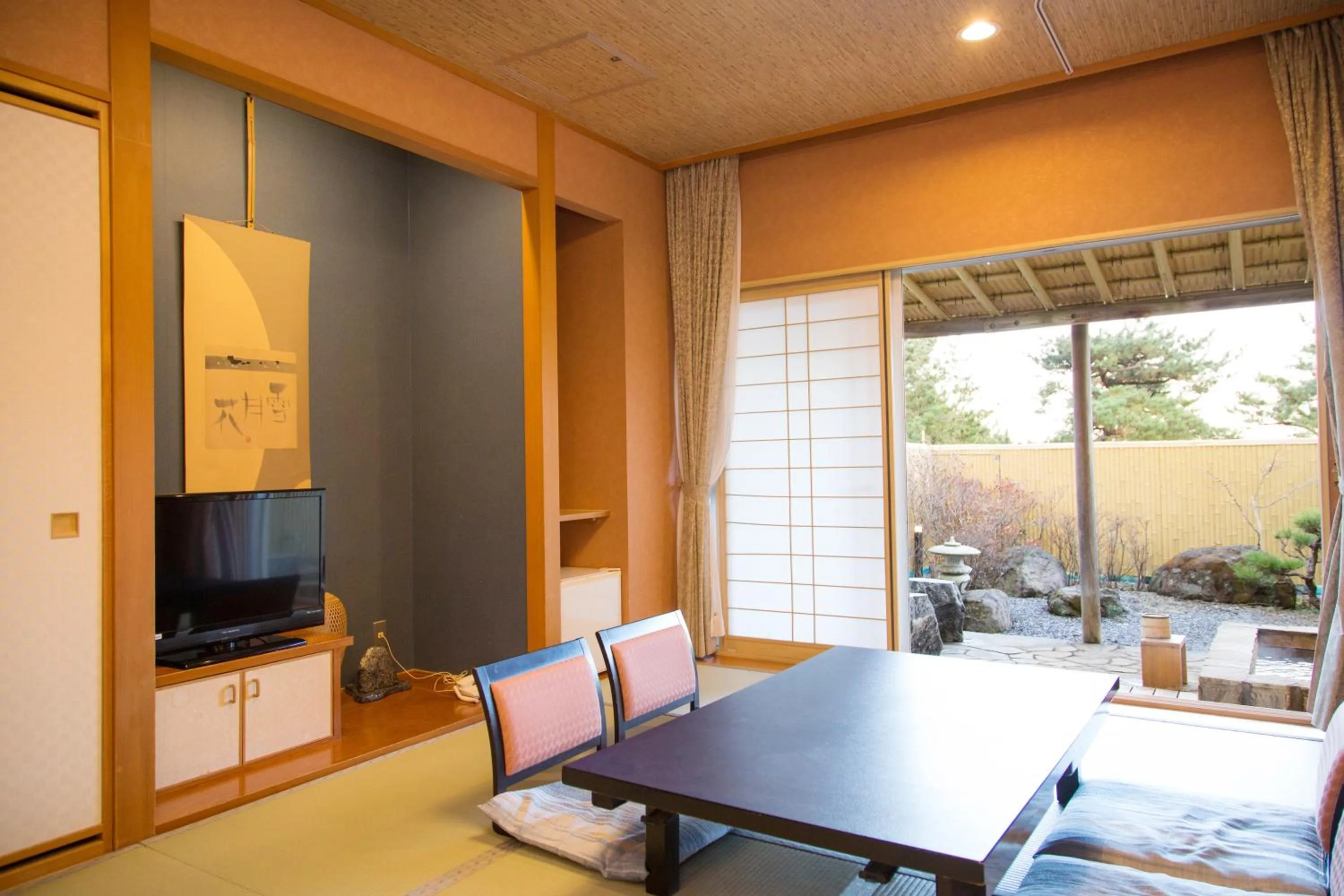 Room Selected at Check-In in Hotel Keipu