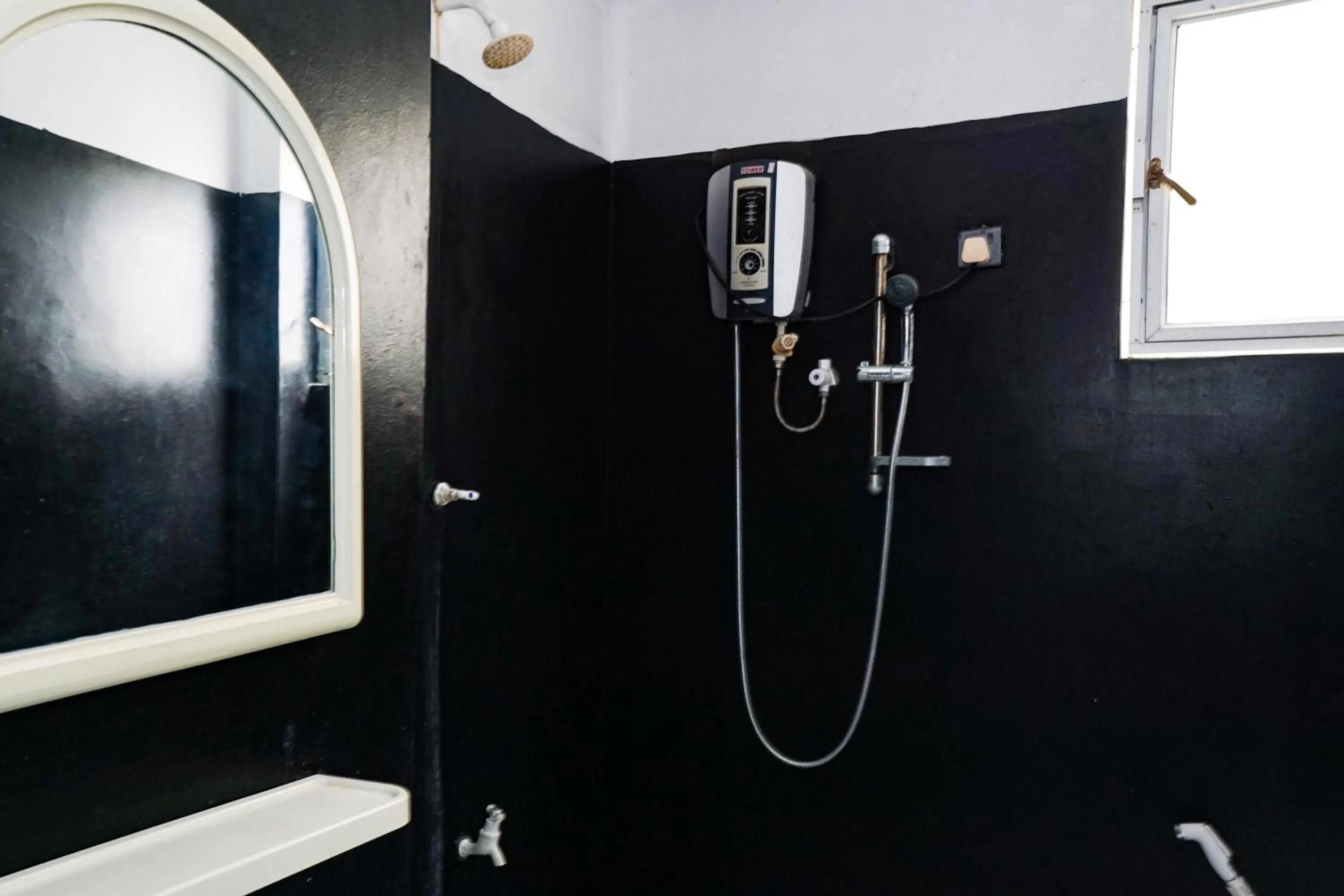 Deluxe Double or Twin Room - single occupancy in Dinuda Lagoon Hotel