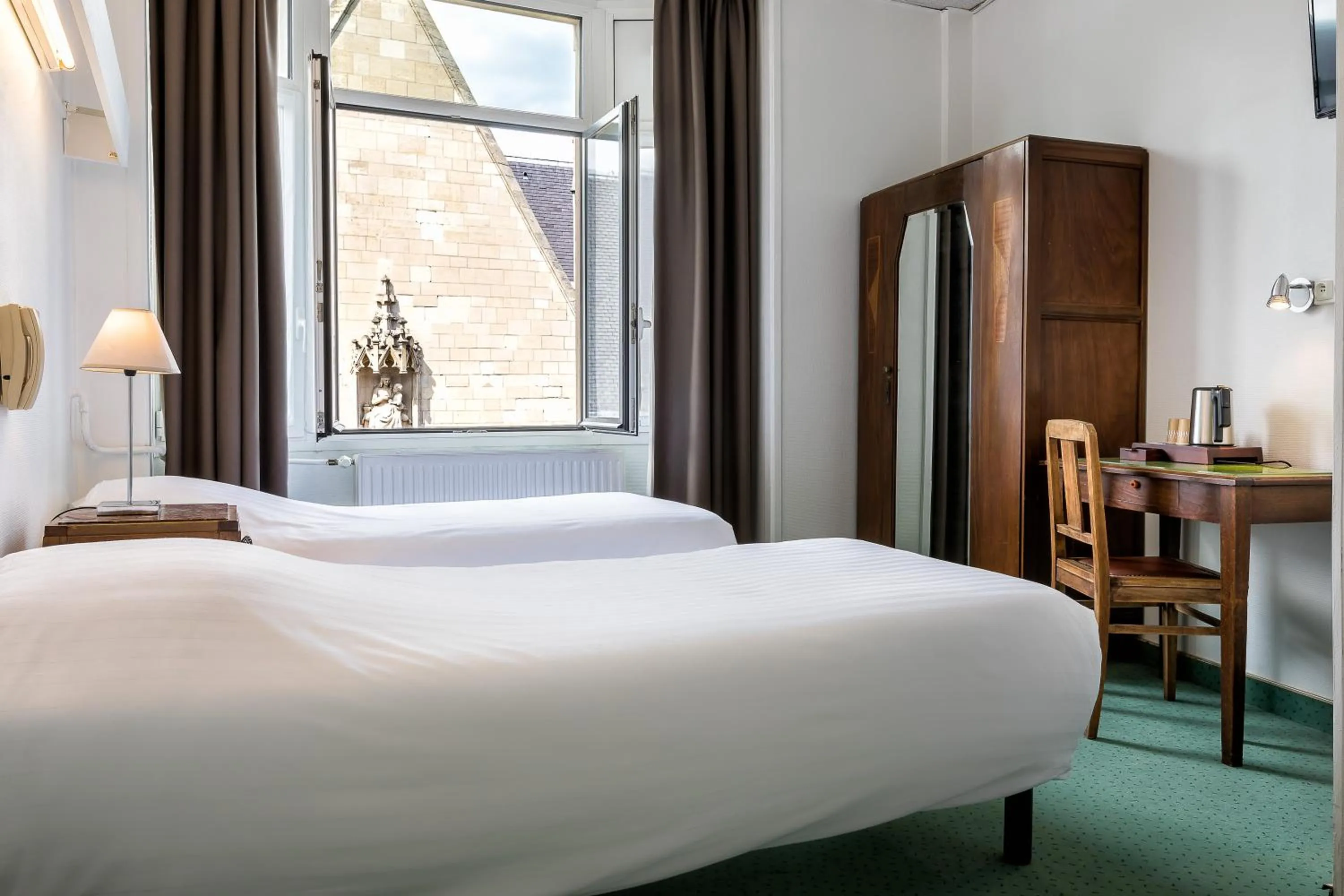 Comfort Twin Room in Hôtel Saint Maurice