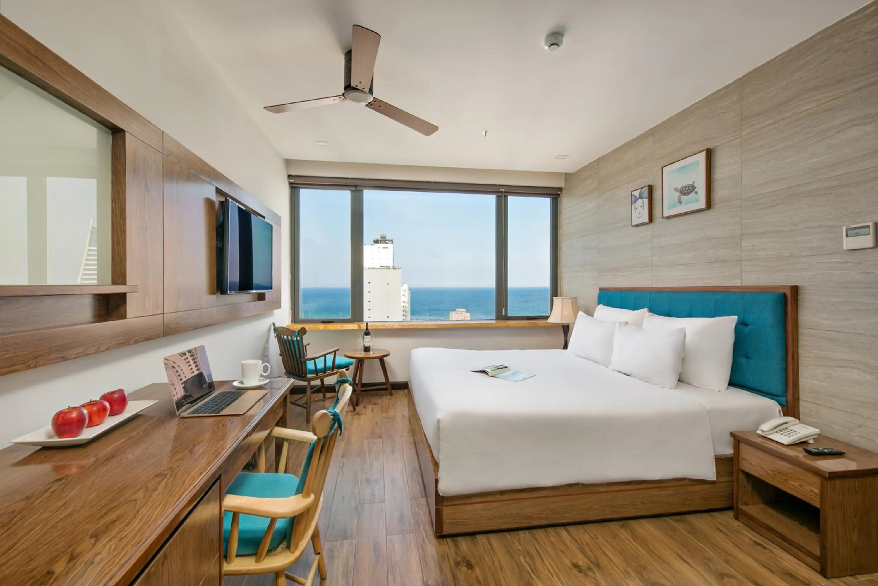 Suite with Sea View in White Sand Boutique Hotel