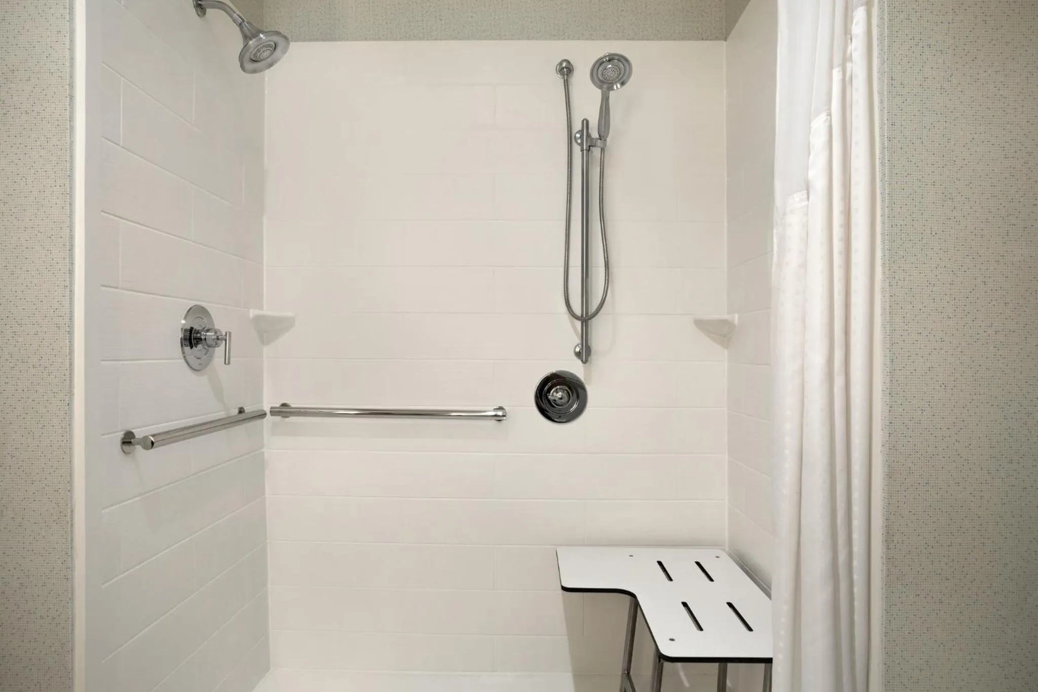 Deluxe King Room with Roll In Shower - Disability Access/Non-Smoking in Holiday Inn Express & Suites - McAllen - Medical Center Area by IHG