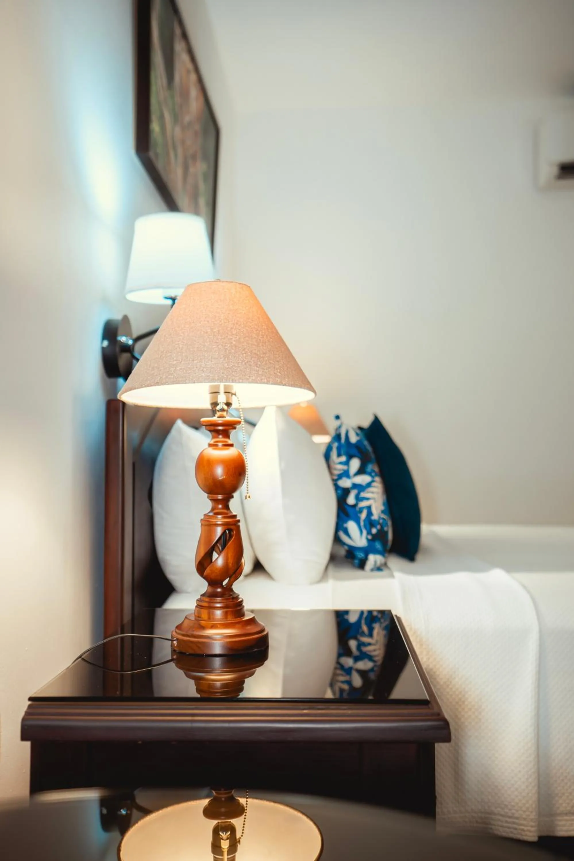 Deluxe King Room in Paradise Hot Springs - Thermal Water & Volcano Views