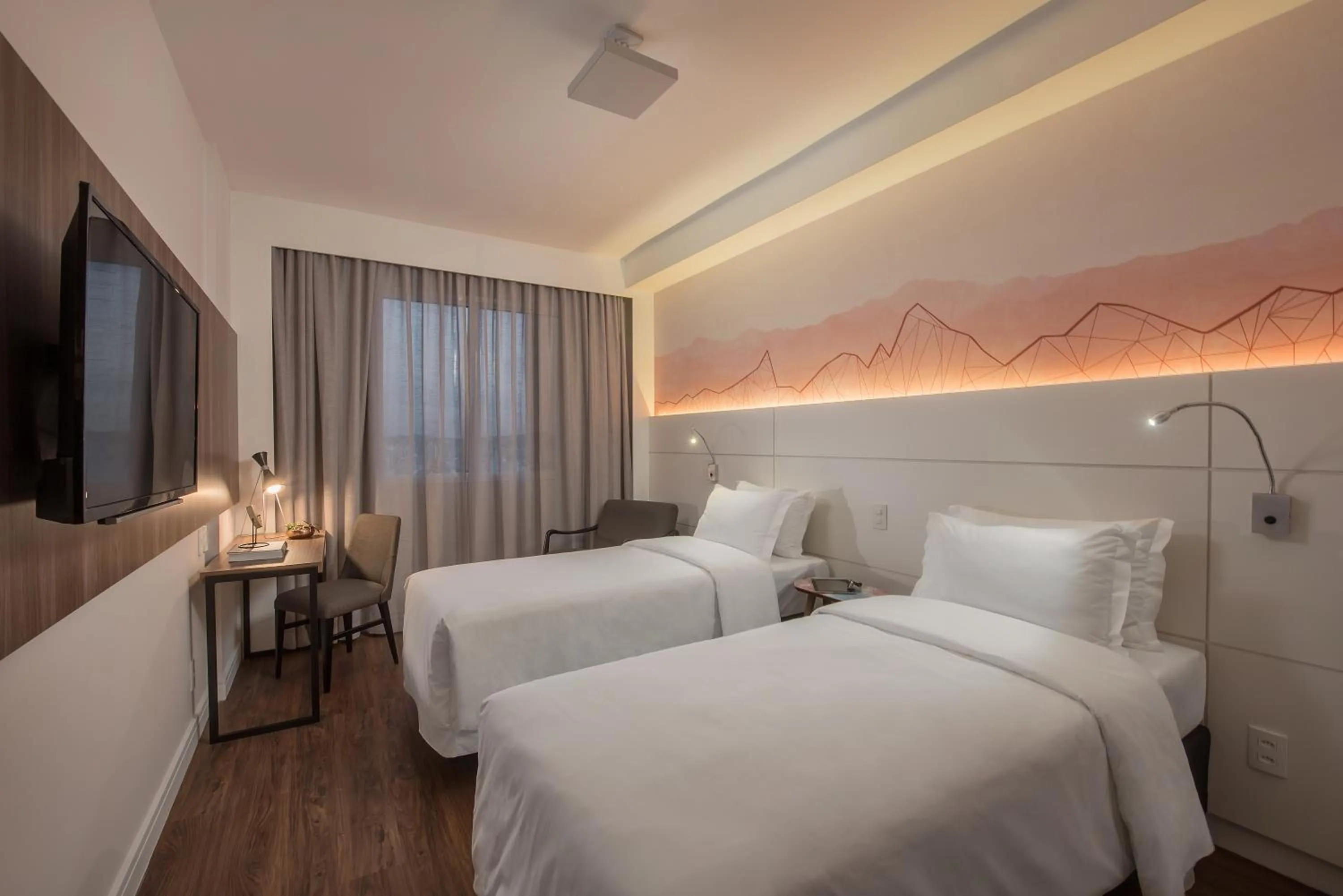 Standard Twin - single occupancy - 2 Single Beds in Intercity Porto Alegre Cidade Baixa