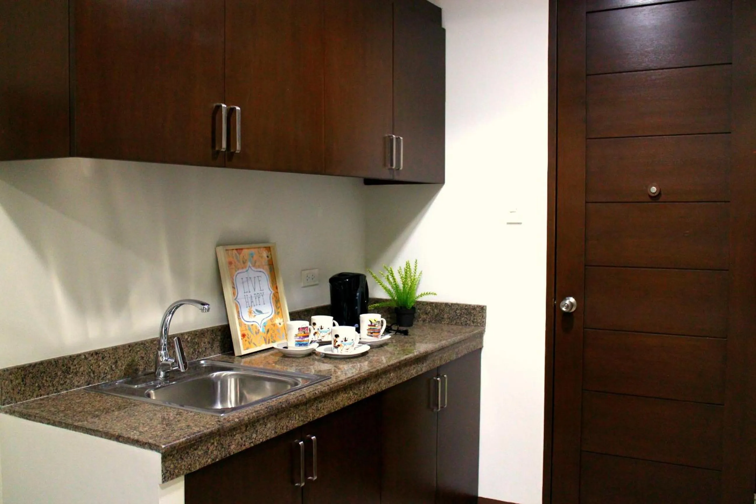 Deluxe Double or Twin Room in Ortigas Budget Hotel - Kapitolyo