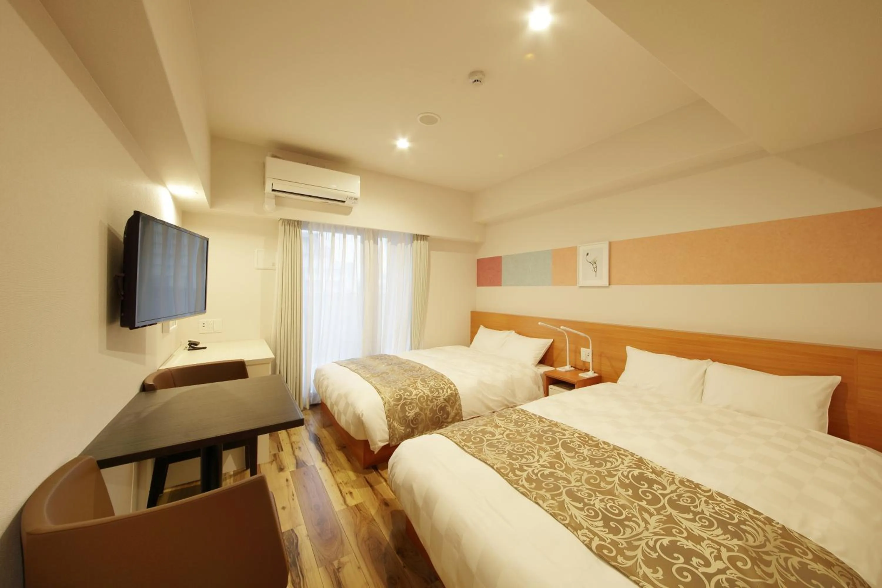 Superior Twin Room (4 adult) - Non-Smoking  in SARASA HOTEL Shinsaibashi