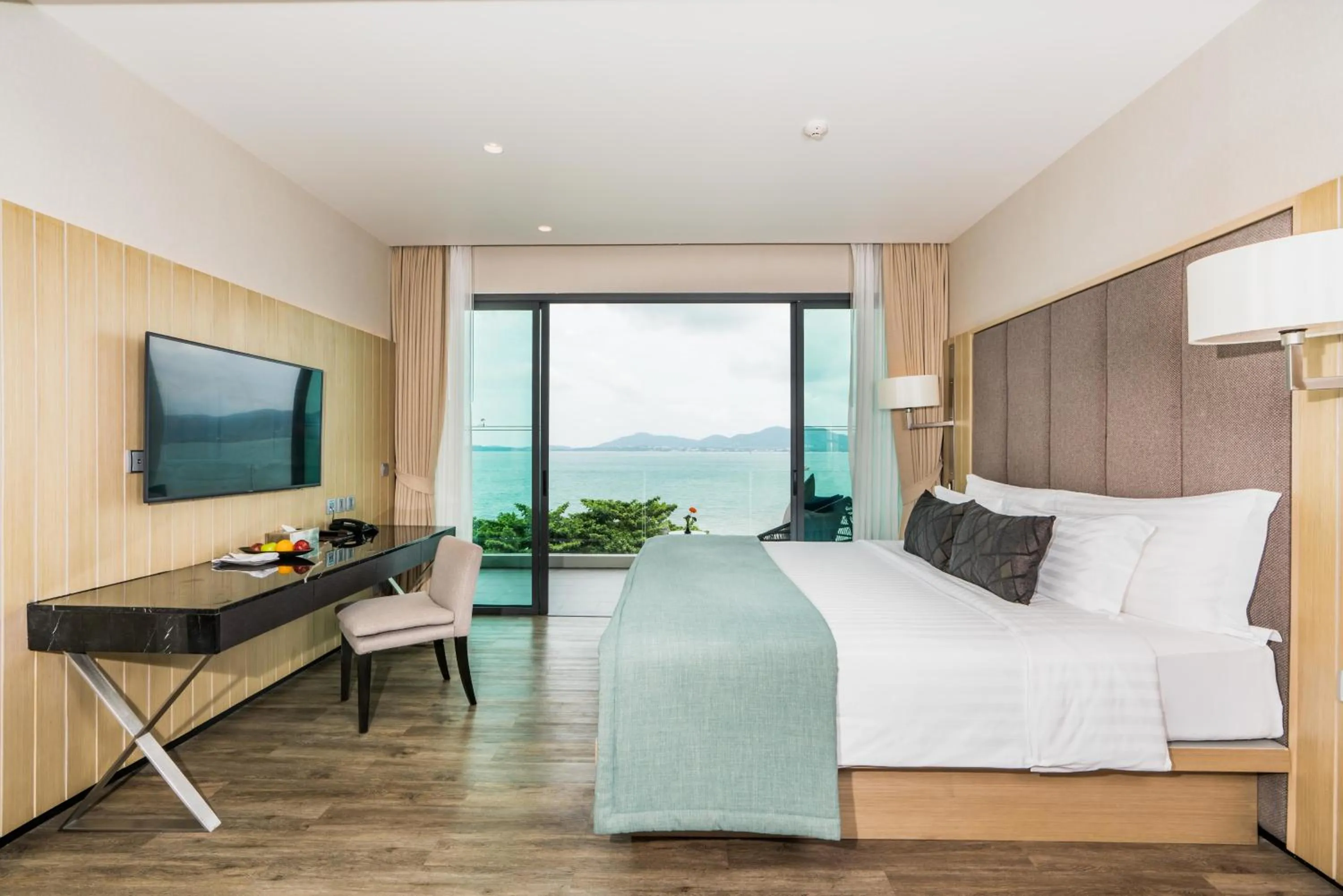 Premier Sea View Room in My Beach Resort Phuket, Panwa Beach