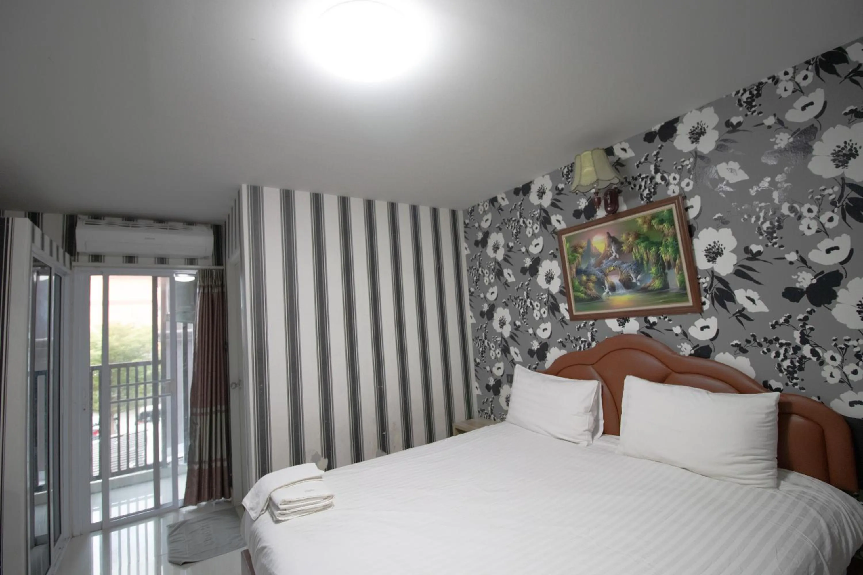 Superior Double Room in Kun Hotel