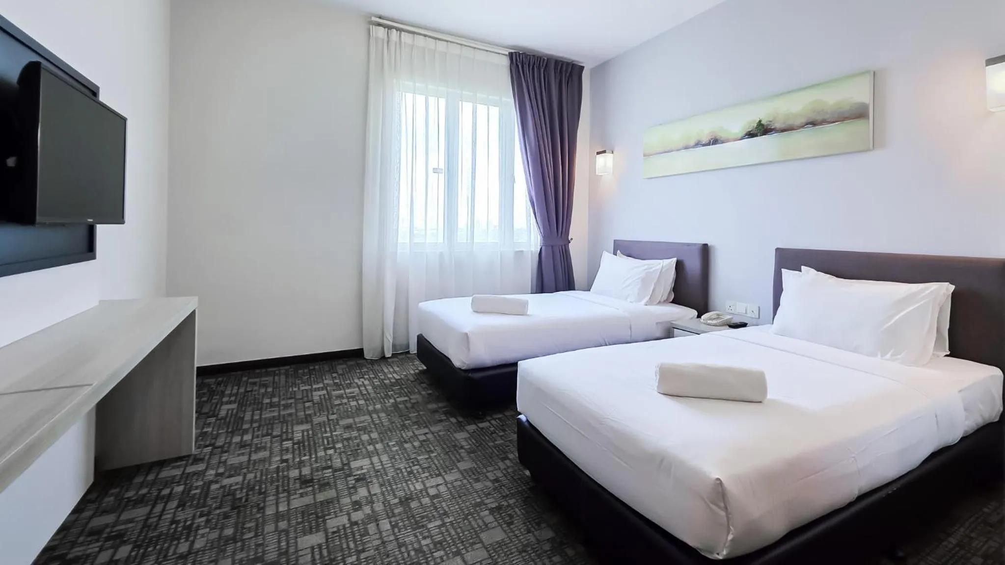 Deluxe Twin Room in Amansari Hotel Nusajaya