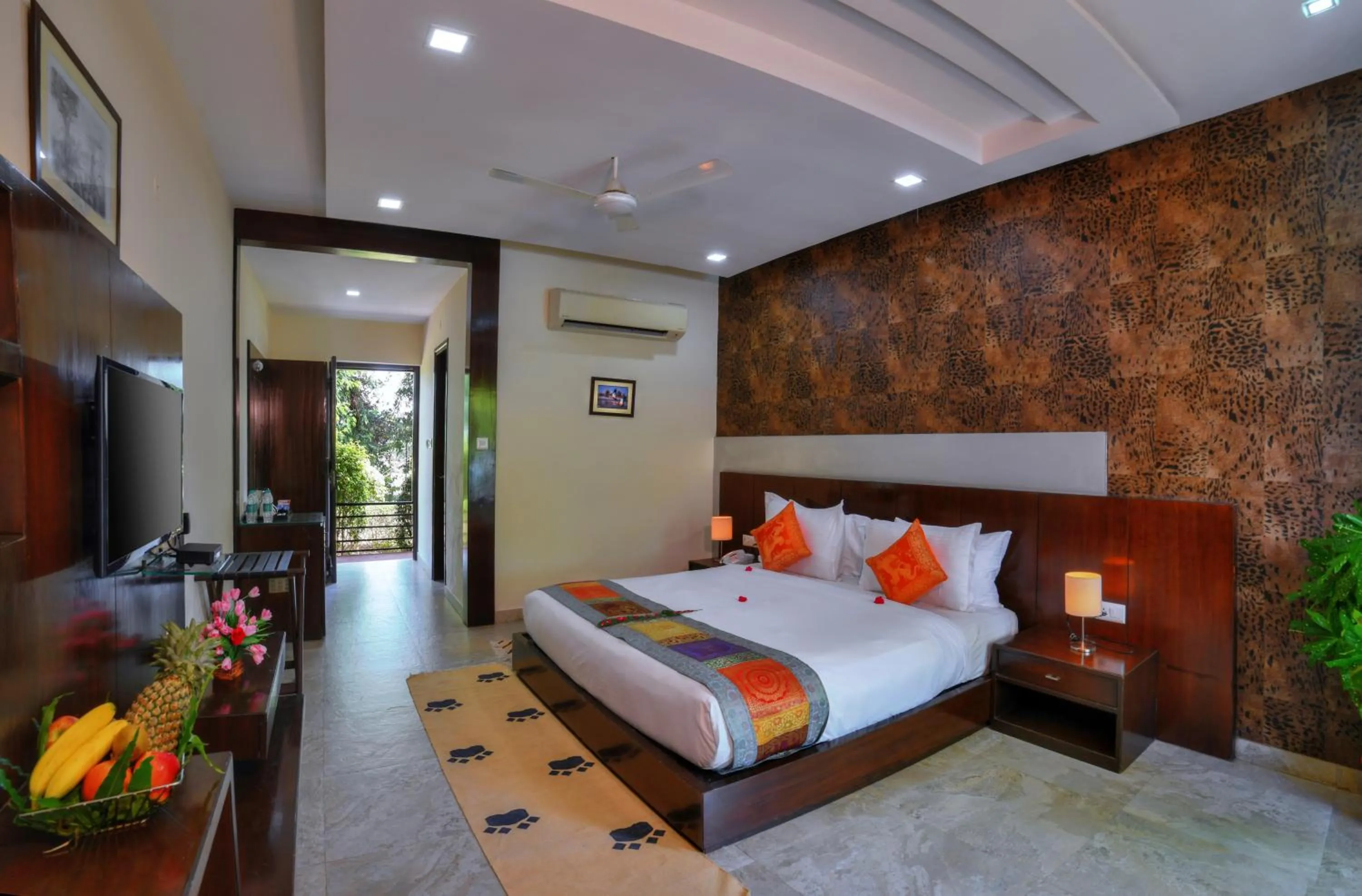 Superior Double or Twin Room with Pool View in Jungle Vilas