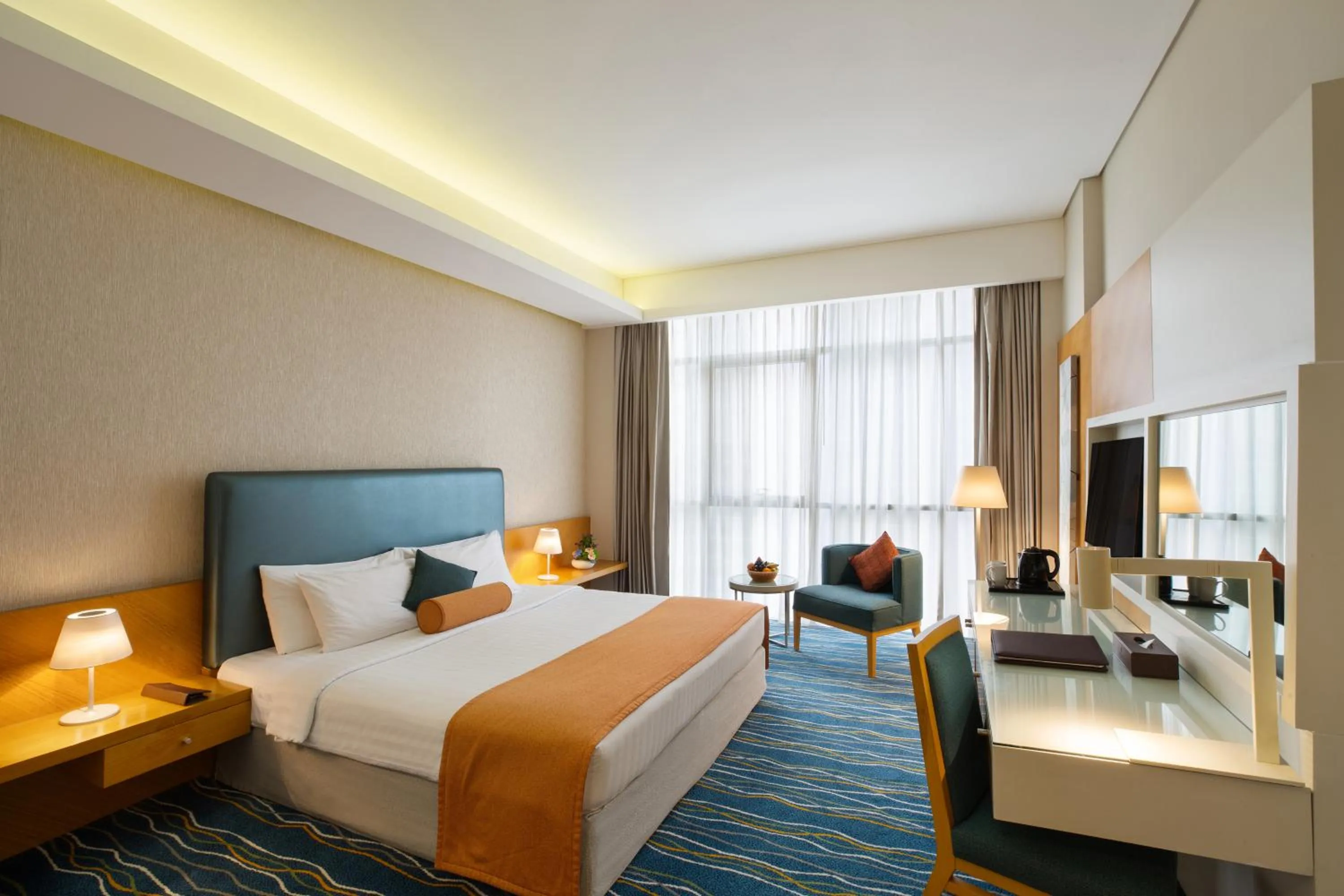 Superior King Room in Royal Continental Hotel