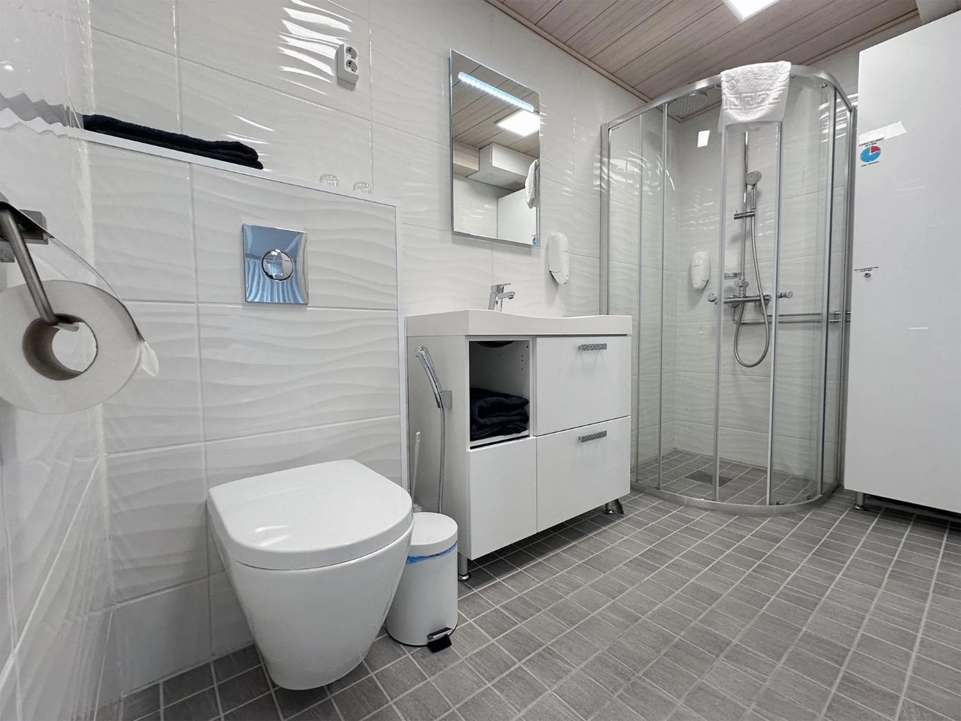 Premium Villa with Sea View in Seaside Glass Villas