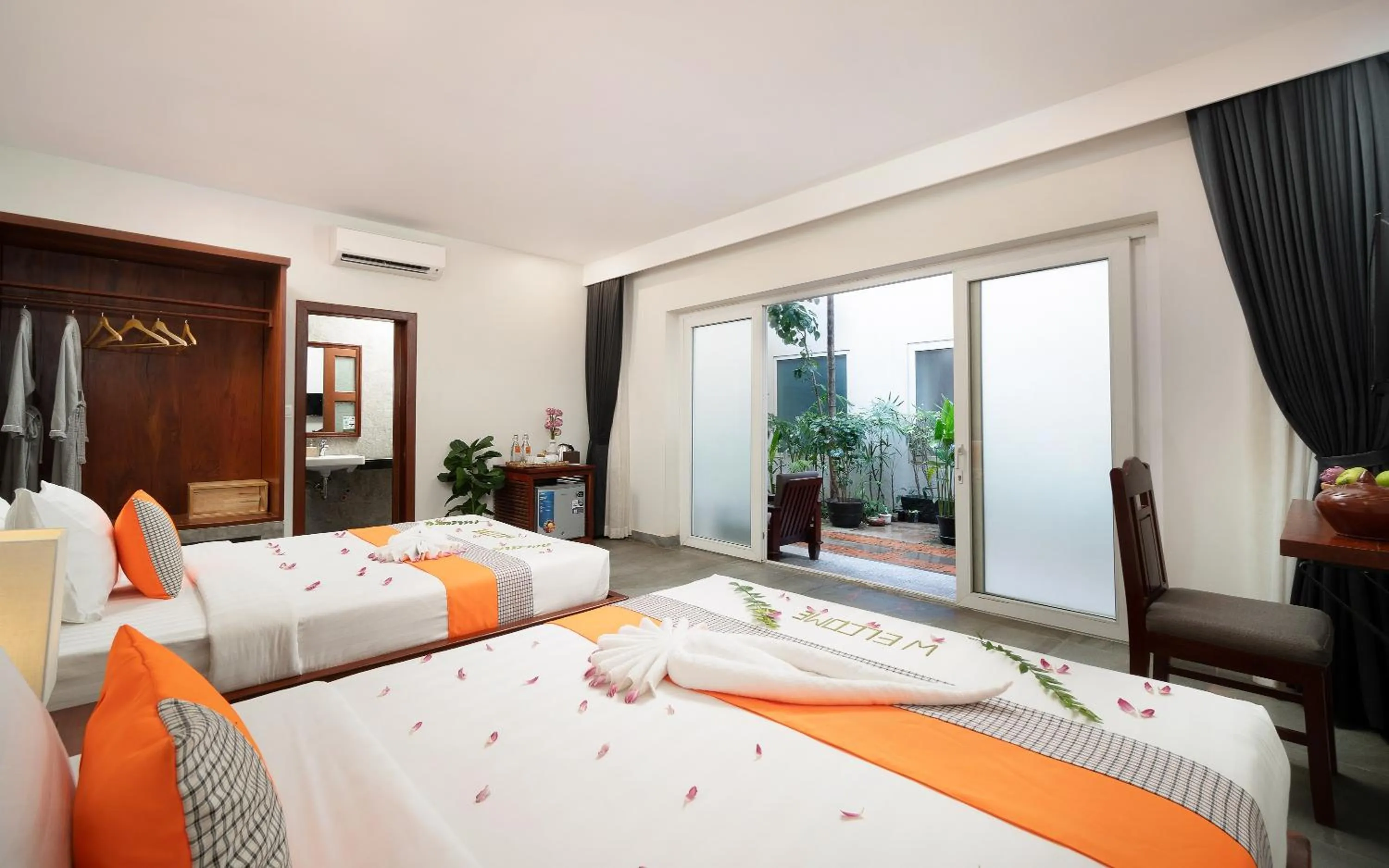 Studio Twin - Free Pick Up  in Indra Angkor Residence