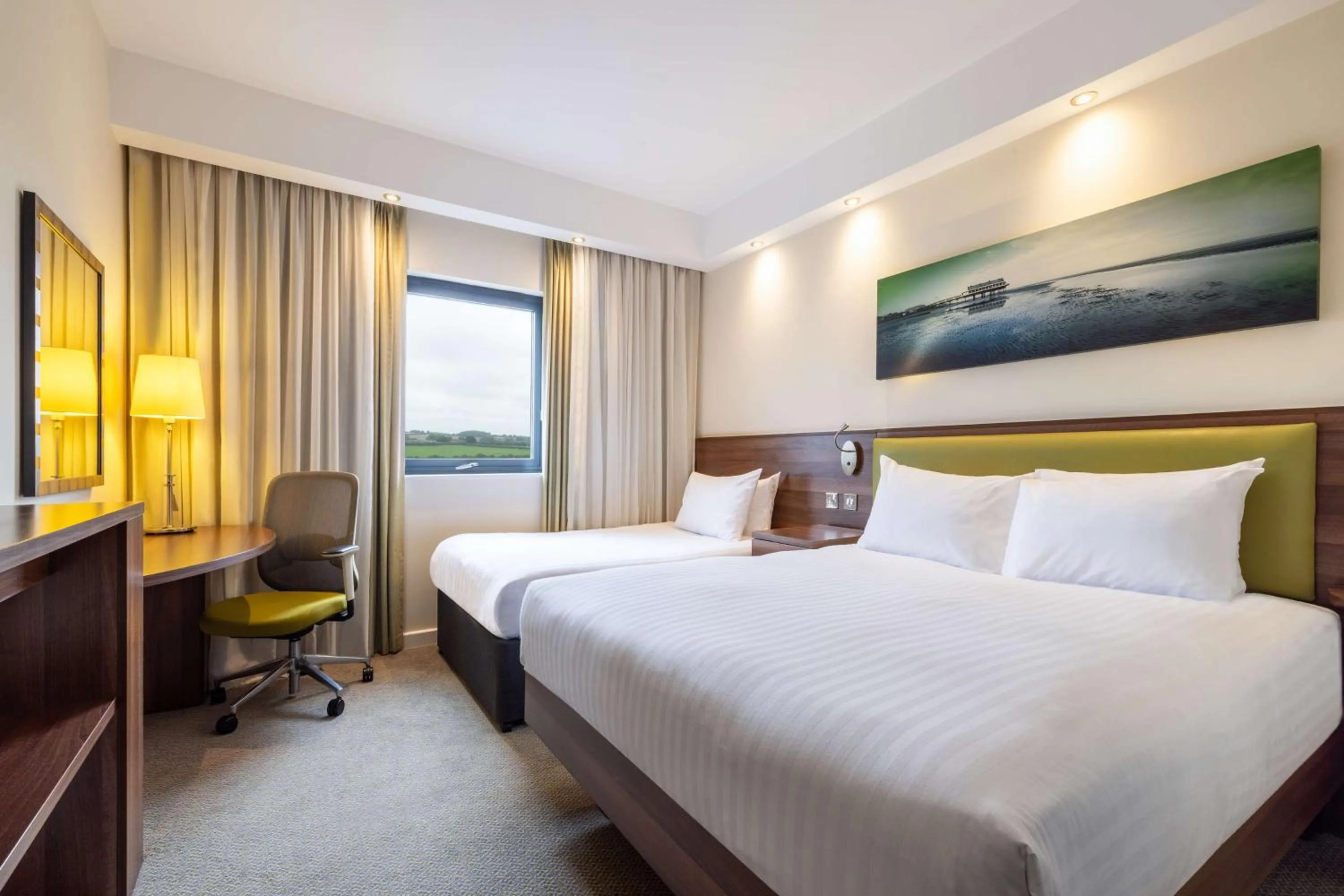 Twin Room - single occupancy - Non-Smoking in Hampton By Hilton Humberside Airport