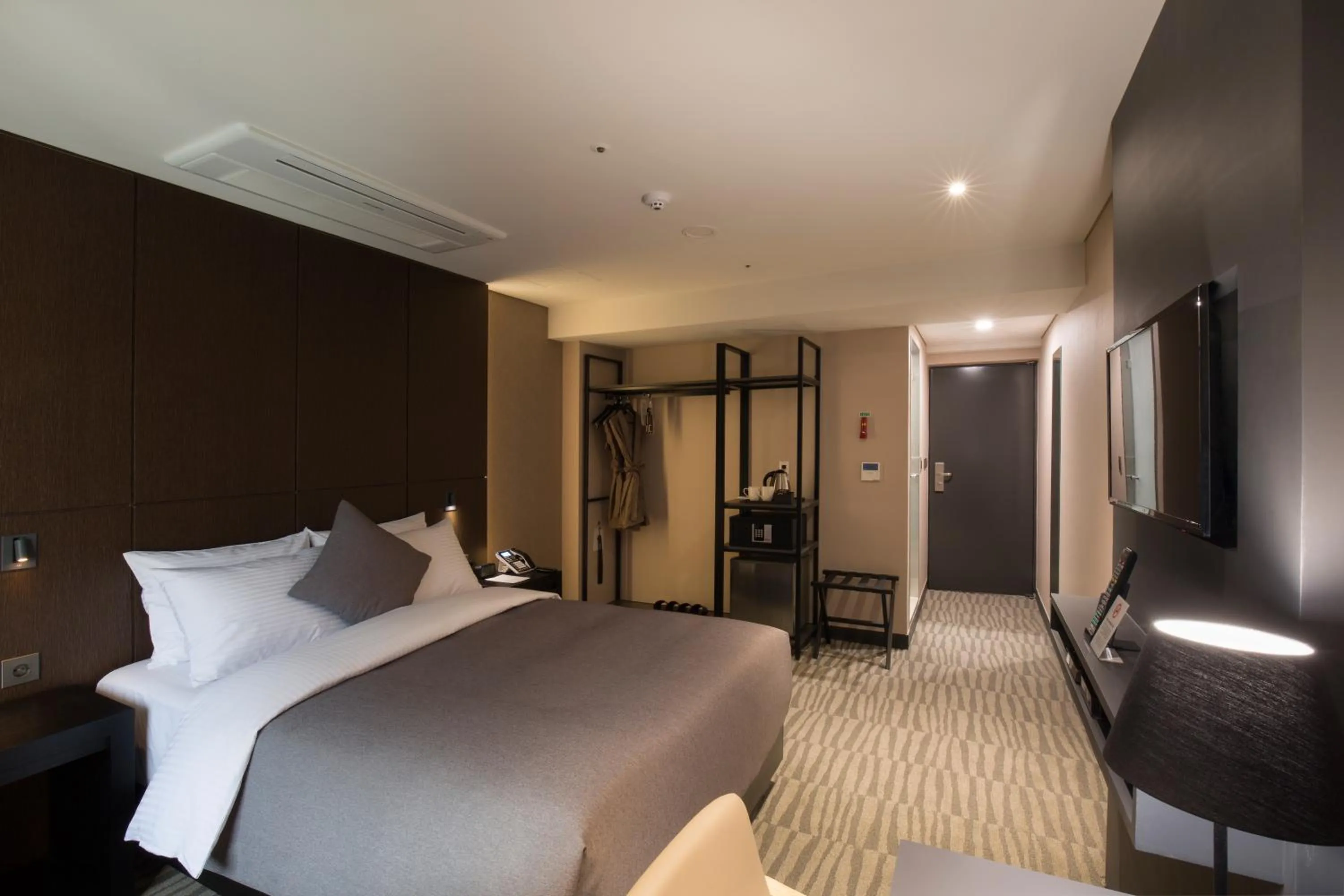 Deluxe Double Room in Hotel Foret Premier Nampo