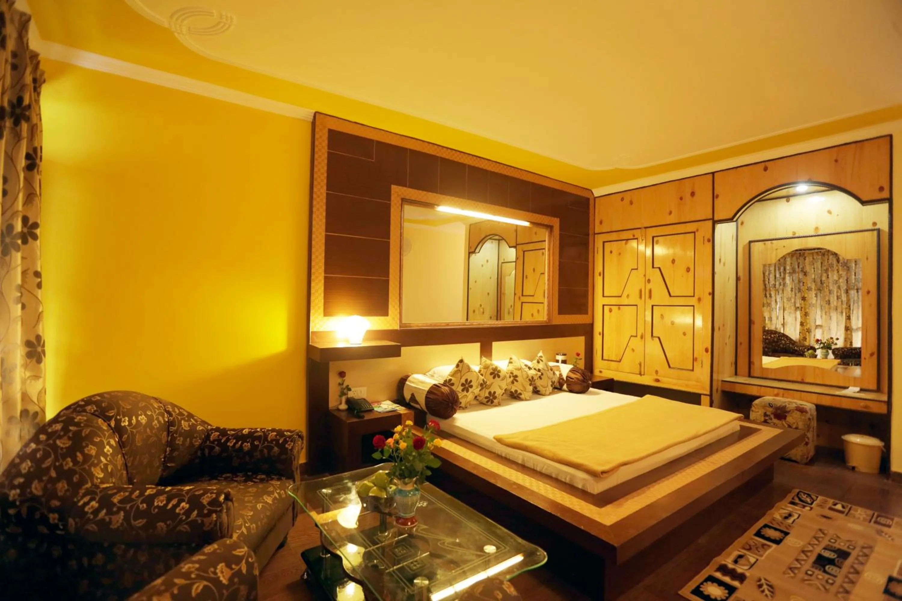 Superior Deluxe Double or Twin Room  in Hotel Glacier Resort