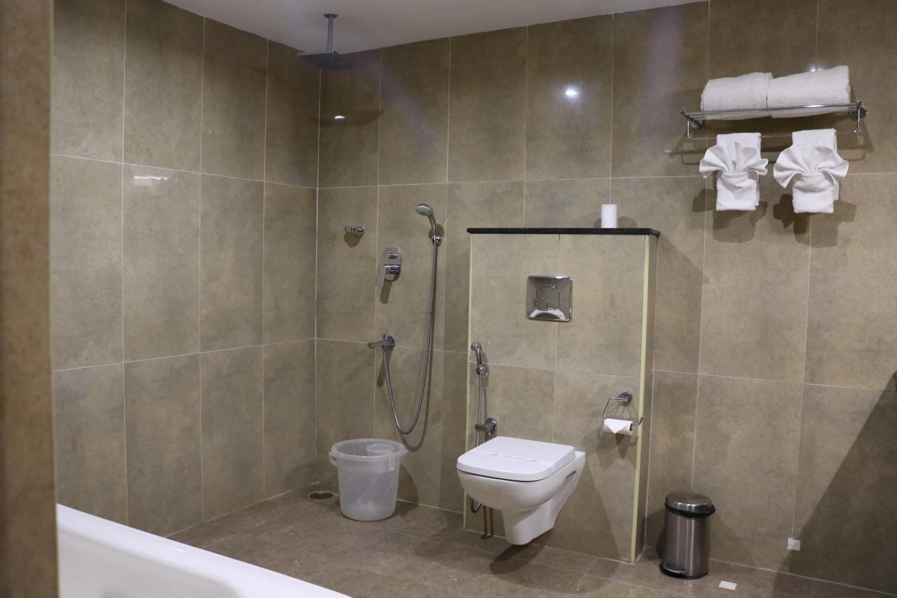 Deluxe Double Room (2 Adults + 1 Child) in DsrMadhanamInn