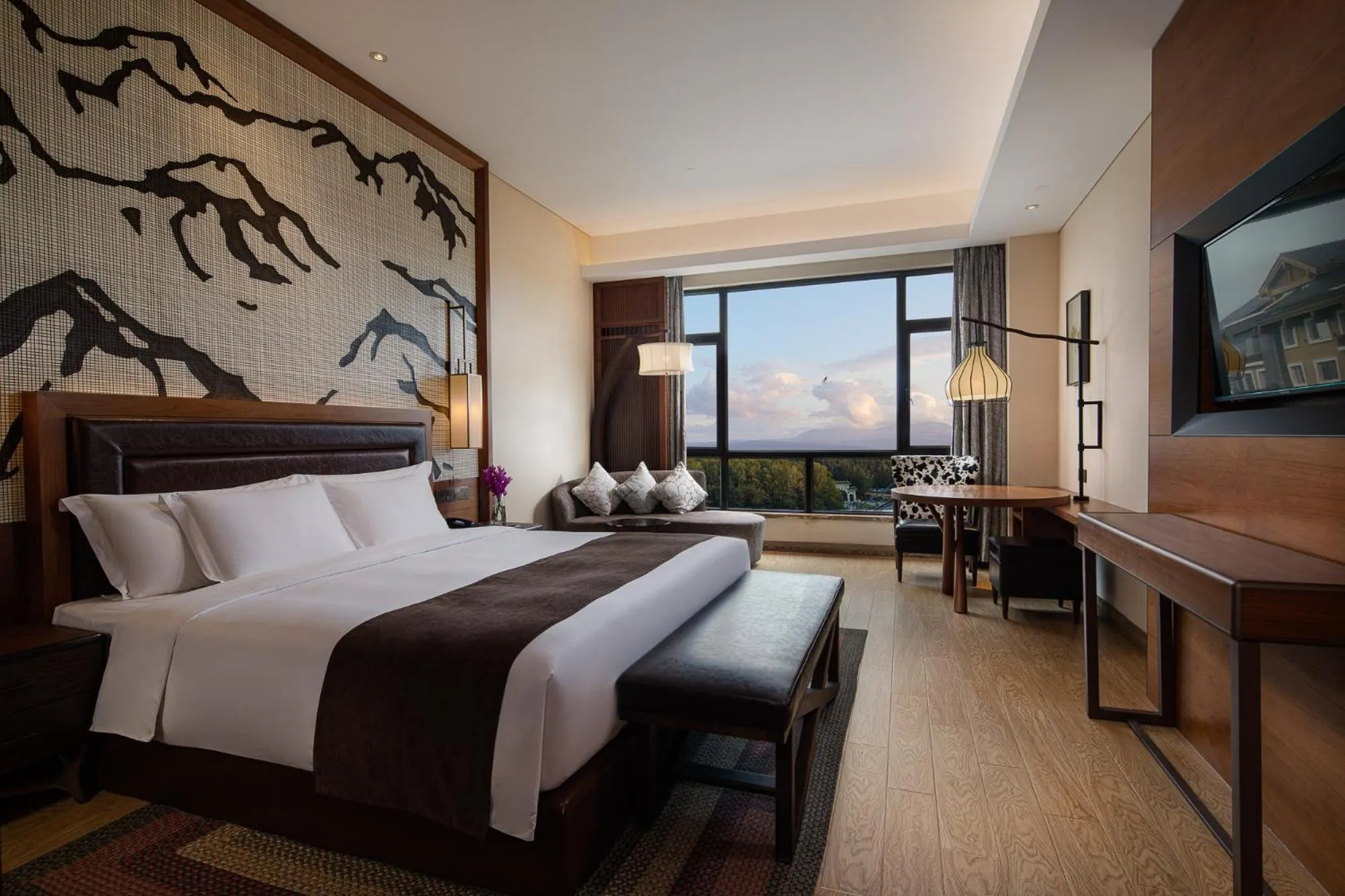 Standard Room in Crowne Plaza Resort Changbaishan Hot Spring by IHG
