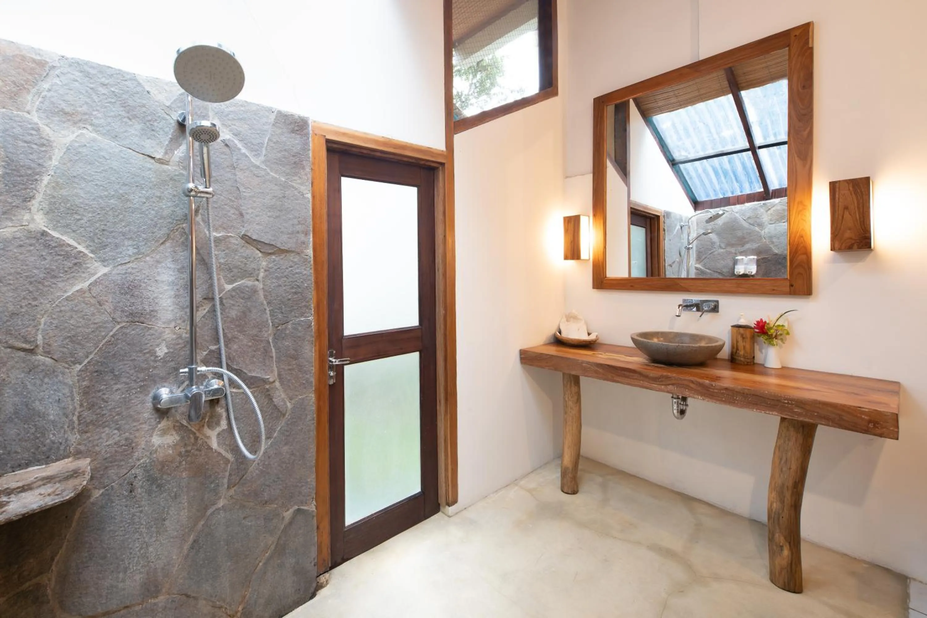 Deluxe Double or Twin Room - single occupancy in Murex Dive Resort