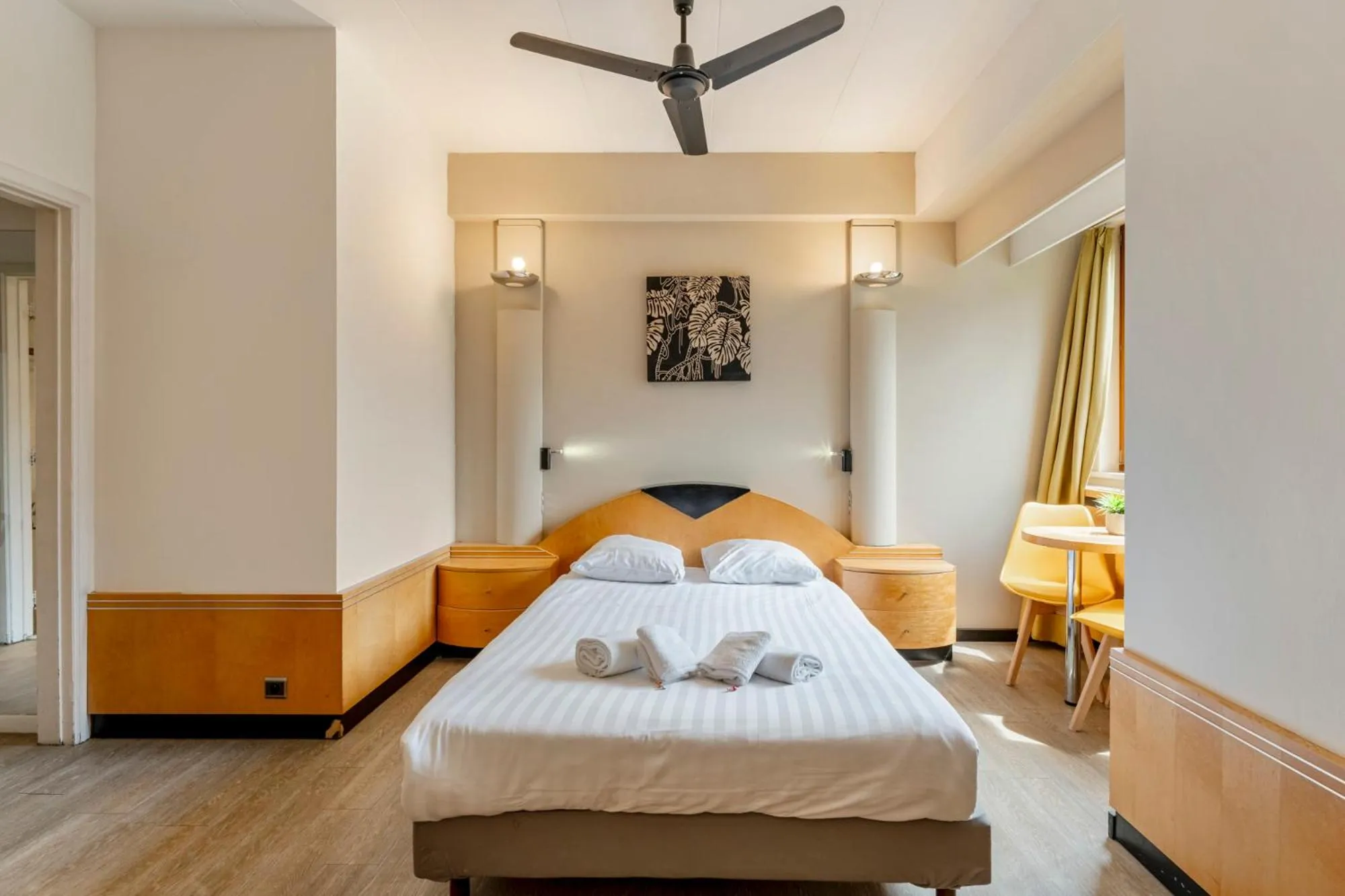 Executive Room Double with daily cleaning in Sleep & Go Brussels South