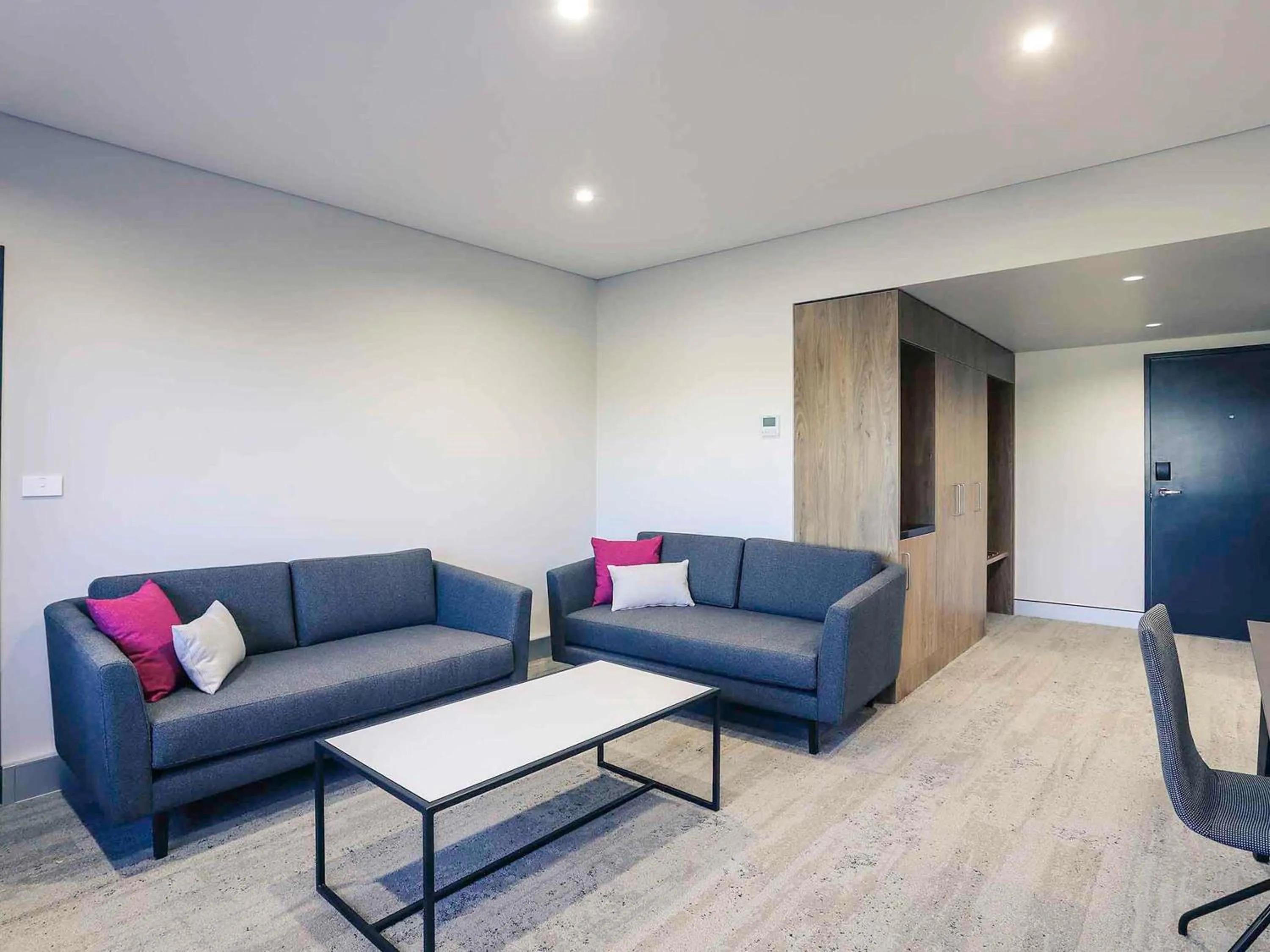 Standard Two-Bedroom King Suite in Mercure Tamworth