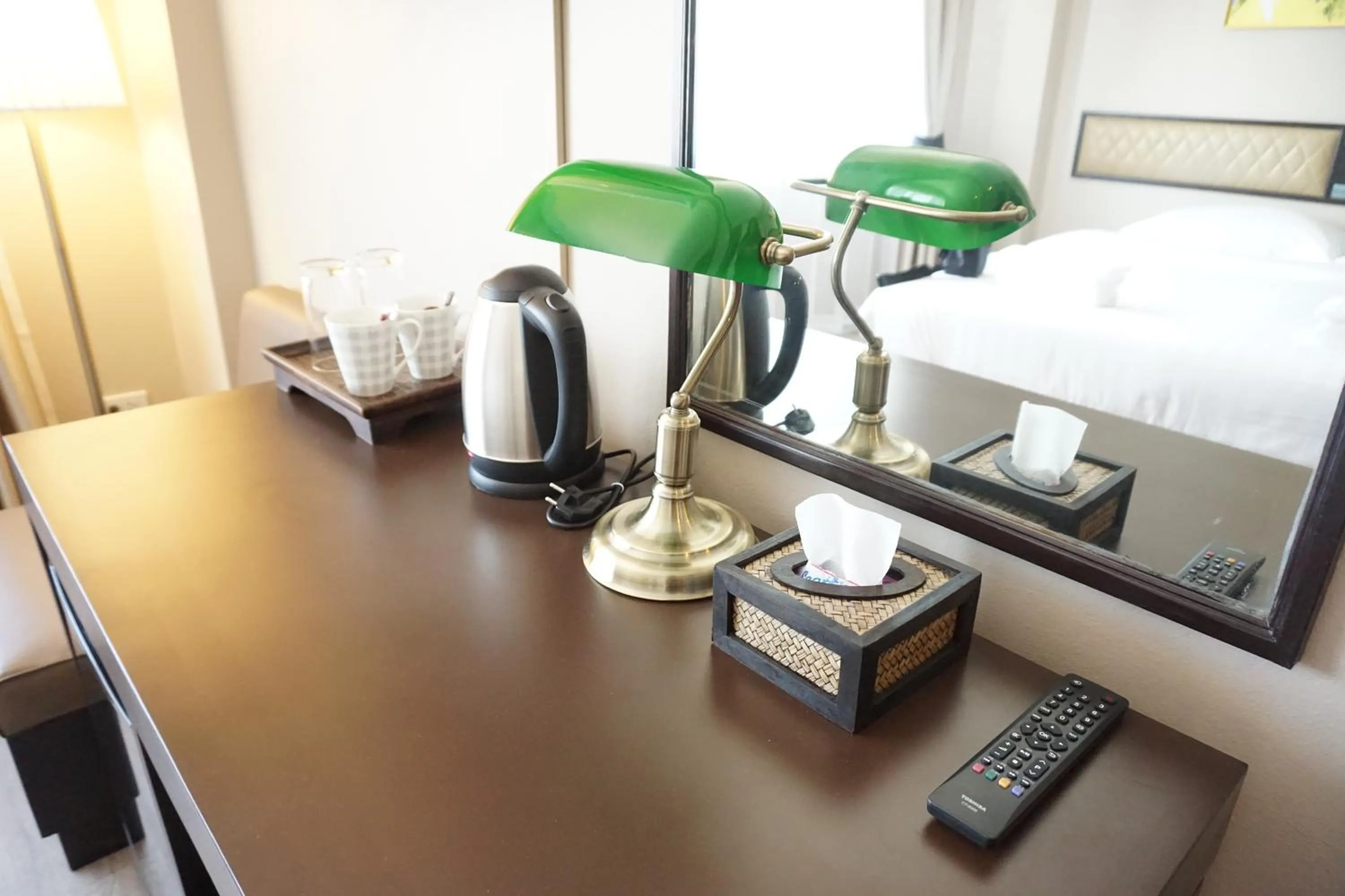 Twin Room with City View in Taris Art Hotel Phrae